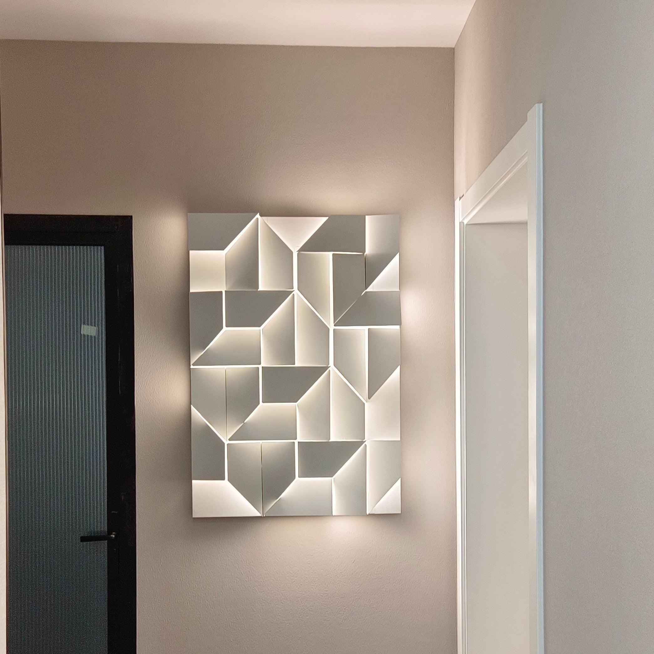 Arthaen Shadows Grand Sconce Wall lamp-Neutral Decor