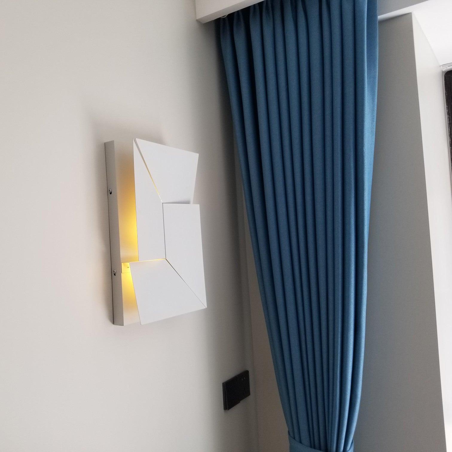 Deloza Shadows Rechargeable Grand Sconce Wall lamp-Neutral Decor