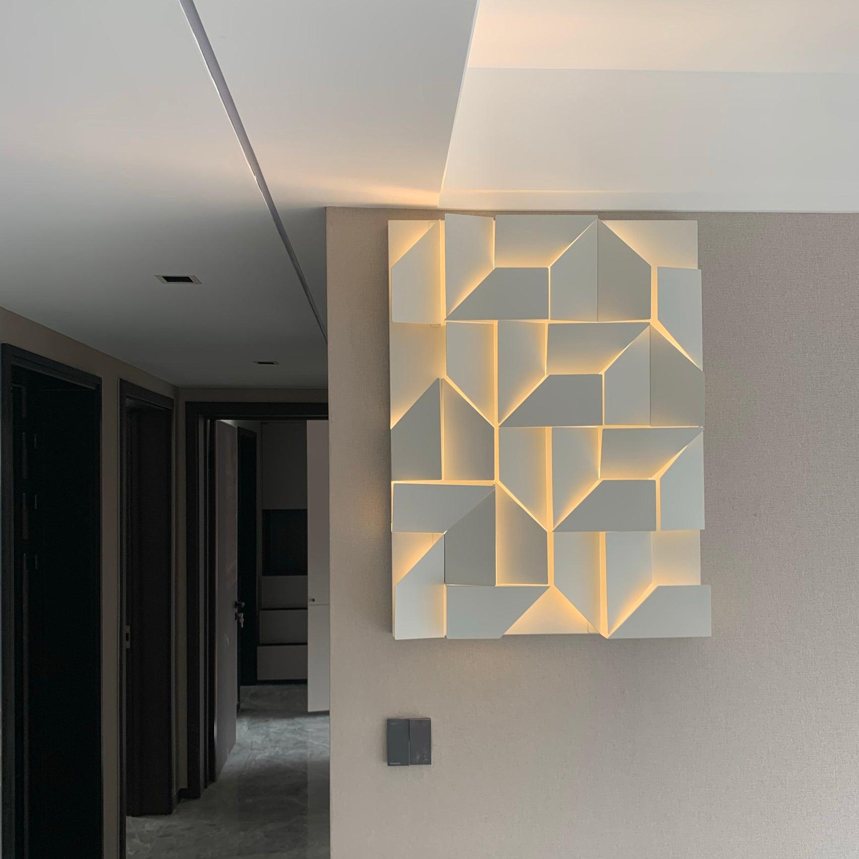 Arthaen Shadows Grand Sconce Wall lamp-Neutral Decor