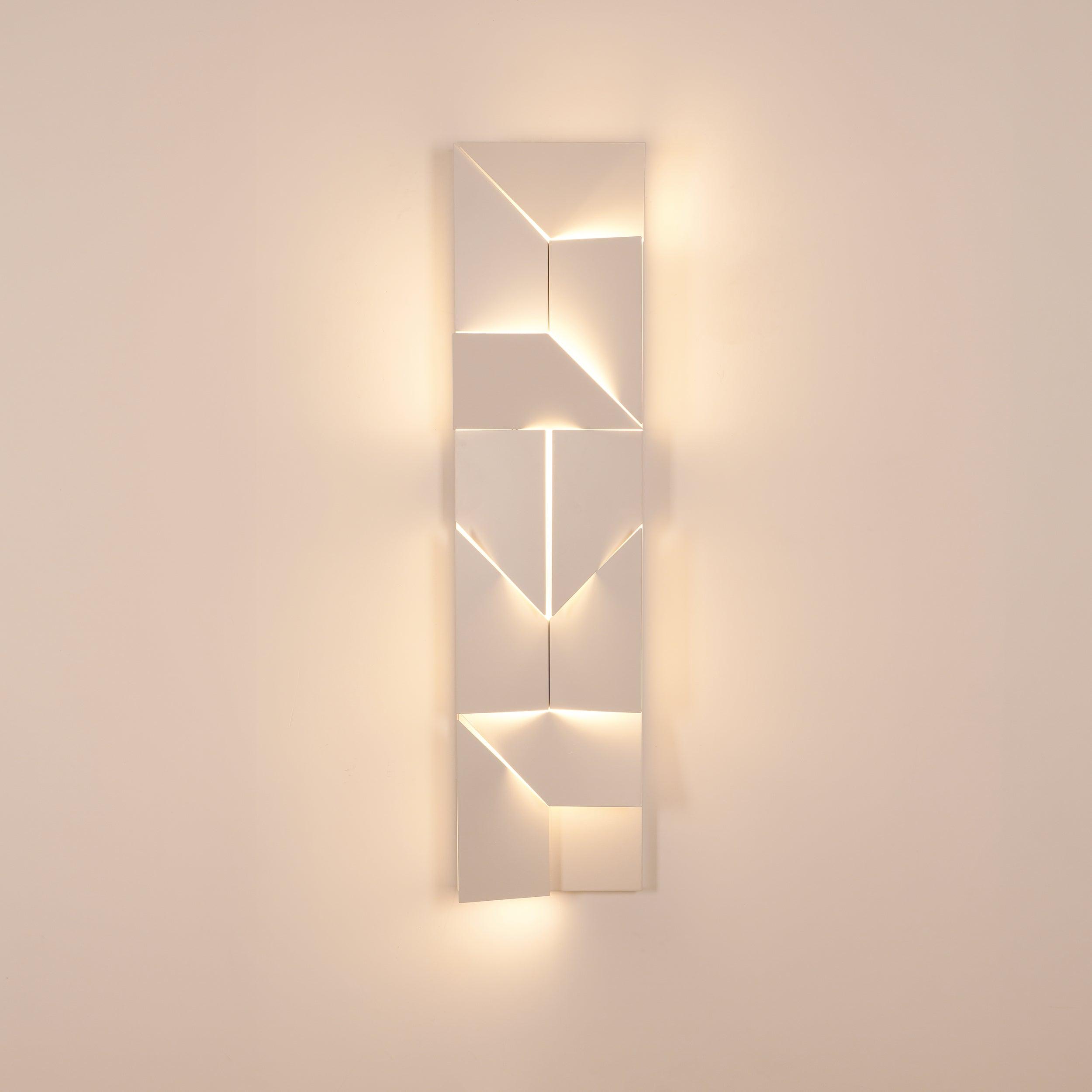 Wynor Shadows Grand Sconce Wall Lamp-Neutral Decor