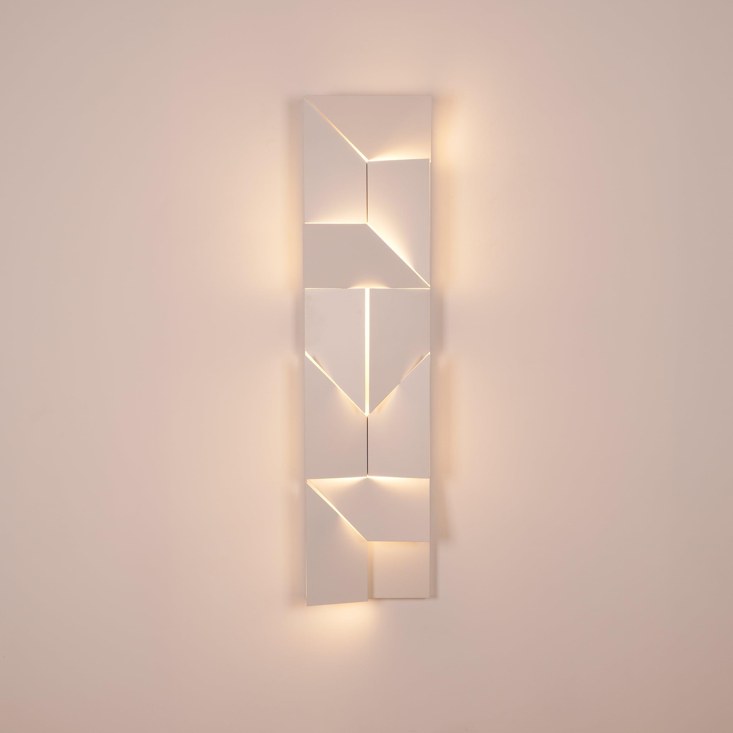 Wynor Shadows Grand Sconce Wall Lamp-Neutral Decor