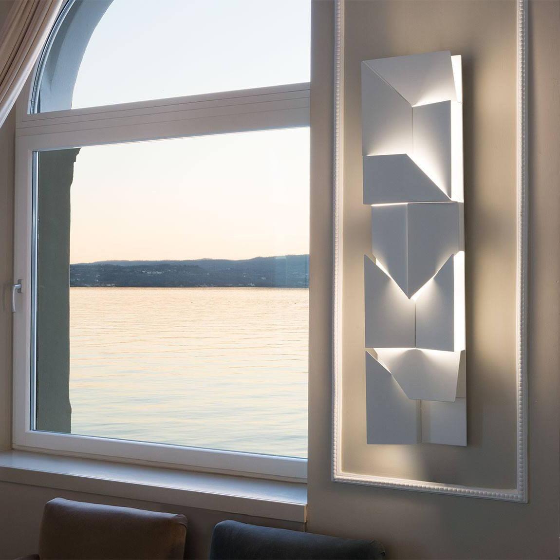 Arthaen Shadows Grand Sconce Wall lamp-Neutral Decor