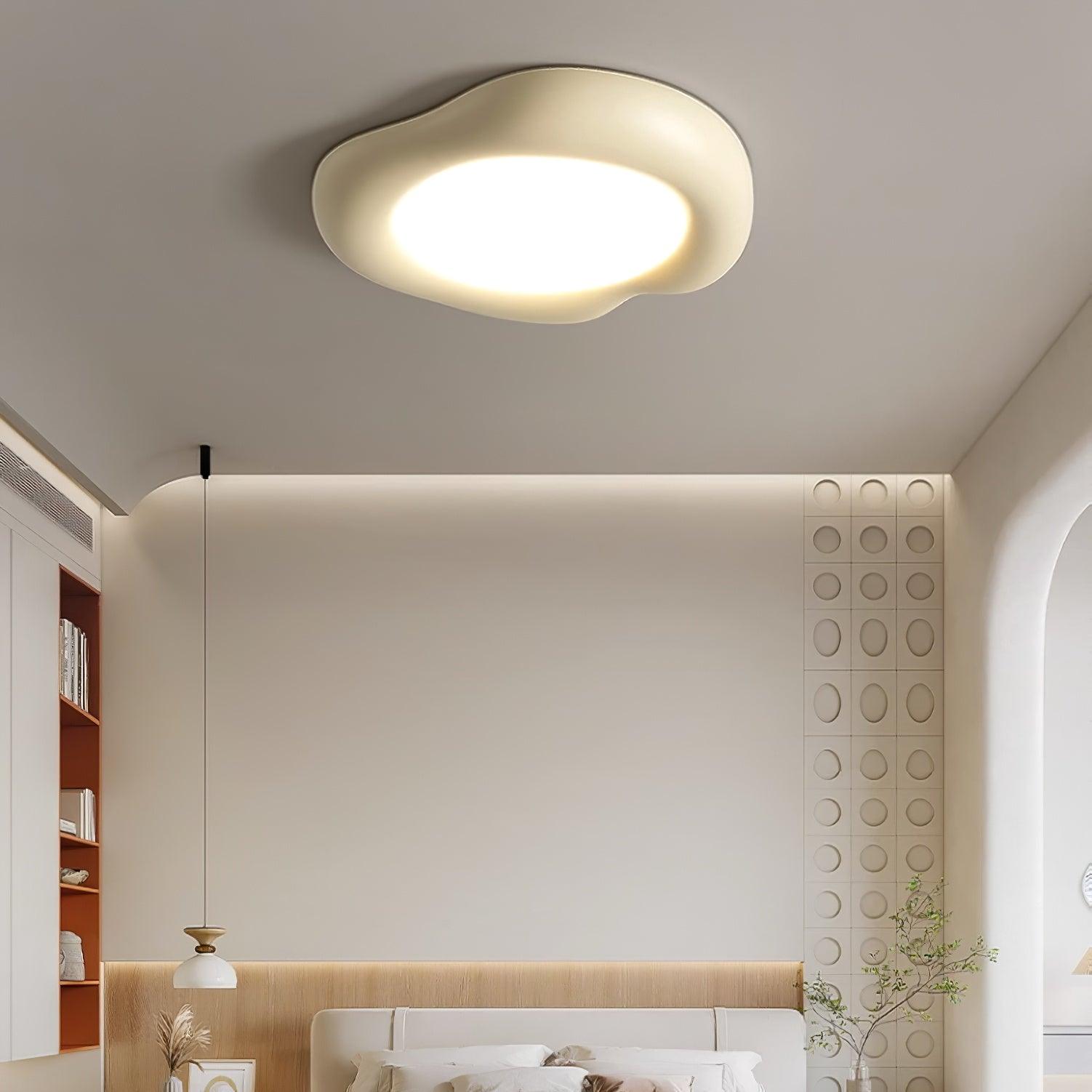 Zelaeis Shaped Apple Resin Ceiling Lamp-Neutral Decor