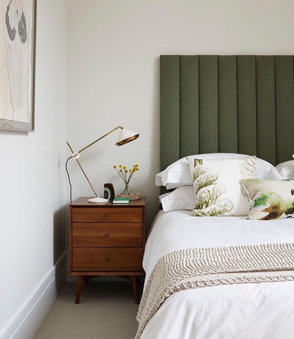 Hazel Modern Table Lamp-Neutral Decor