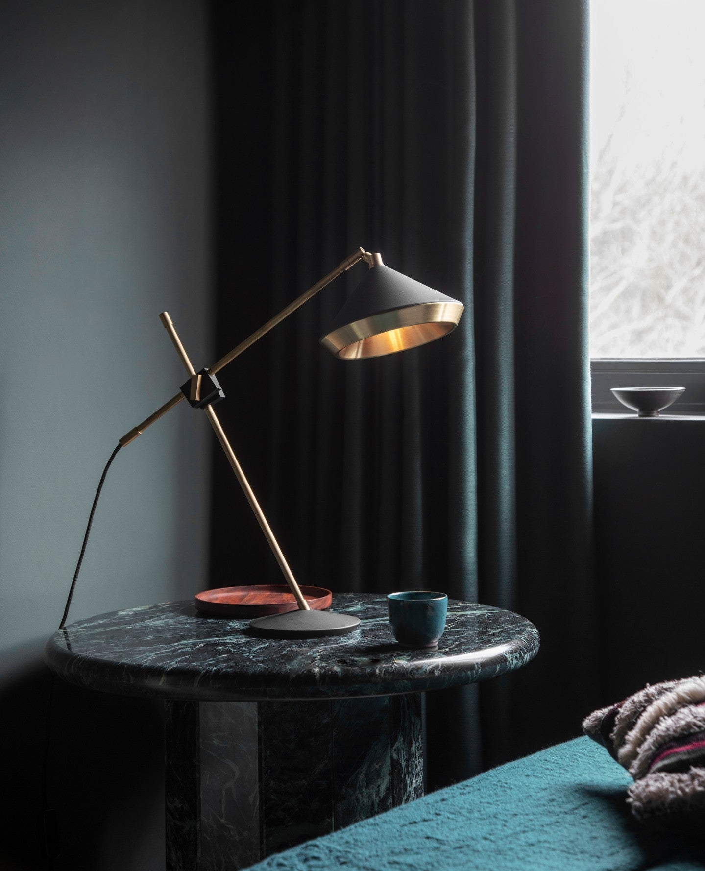 Hazel Modern Table Lamp-Neutral Decor