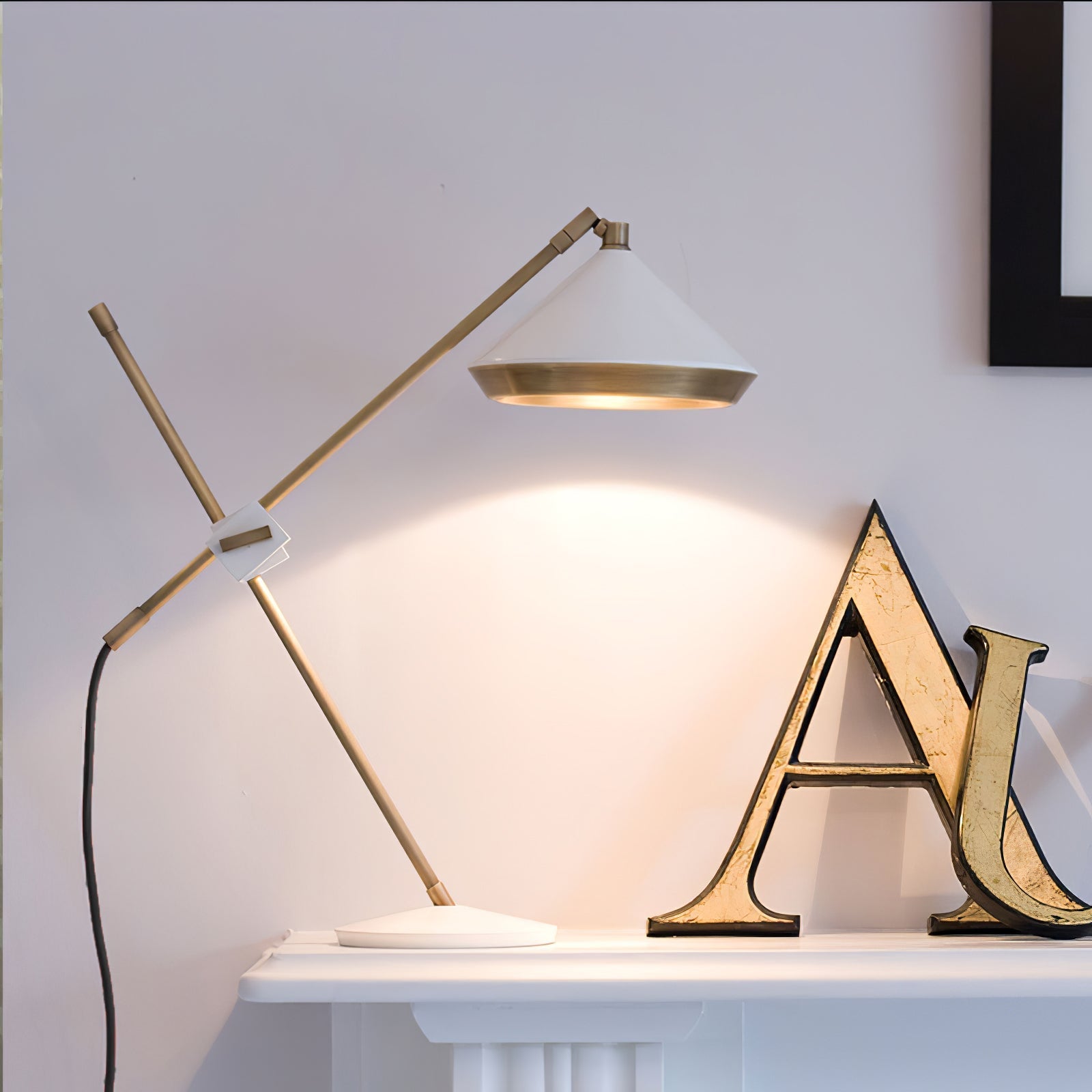 Hazel Modern Table Lamp-Neutral Decor
