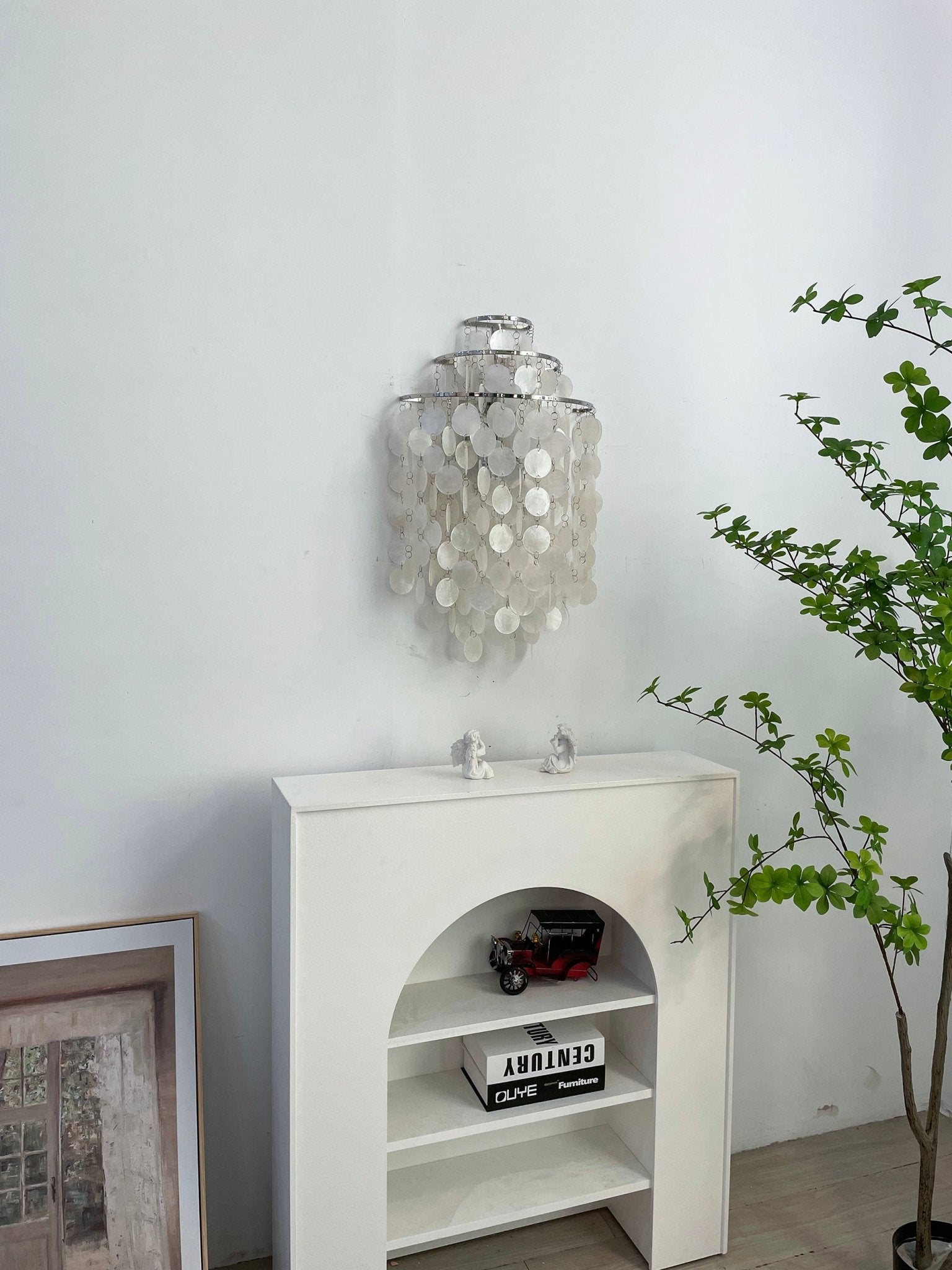 Shell Postmodern Luxury Cascading Wall Light-Neutral Decor