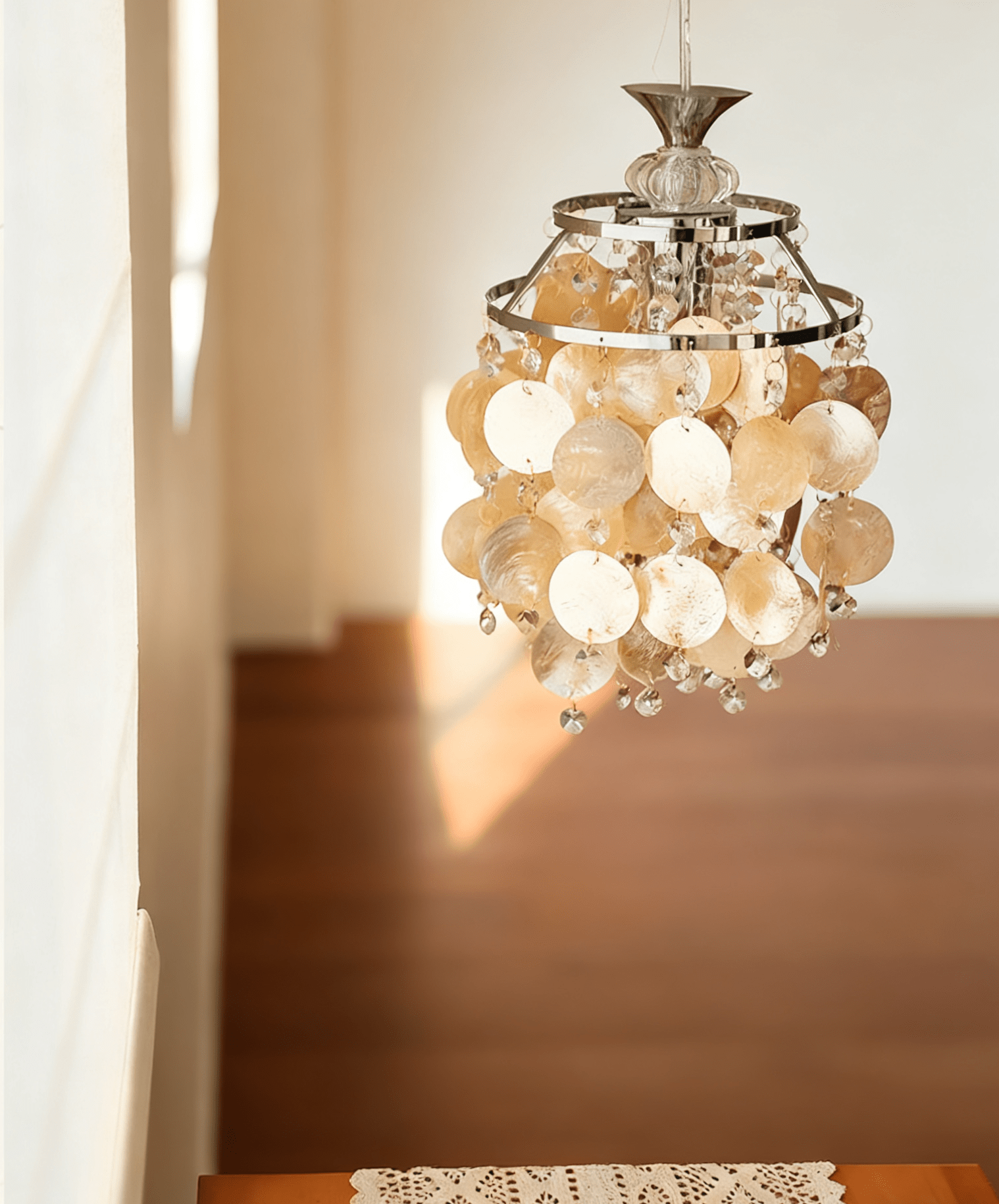 Shell Disc Pendant Light-Neutral Decor
