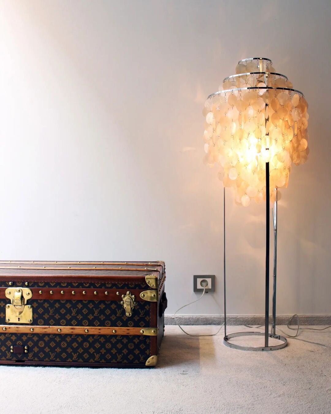 Wern Glam Glass Floor Lamp-Neutral Decor