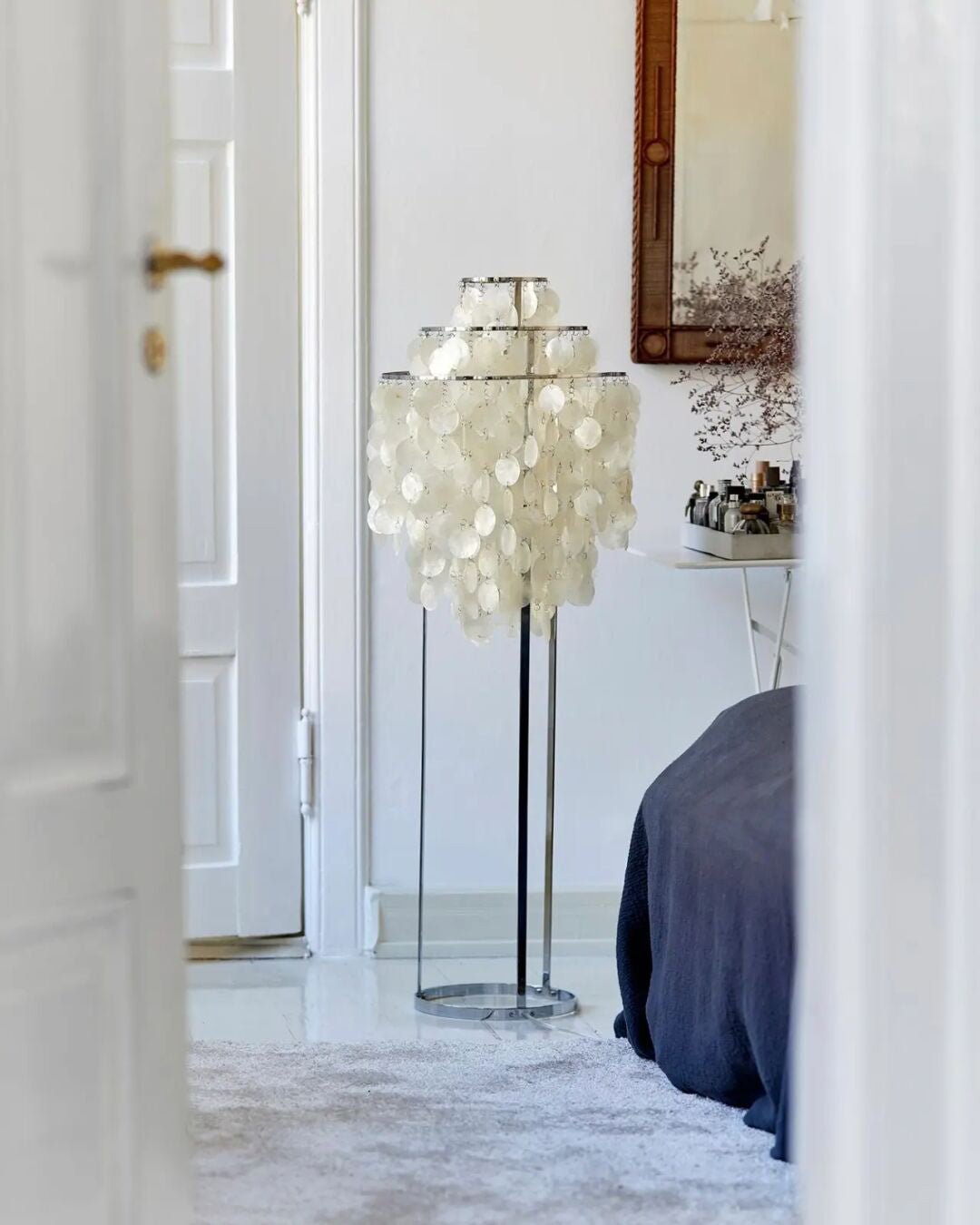 Wern Glam Glass Floor Lamp-Neutral Decor