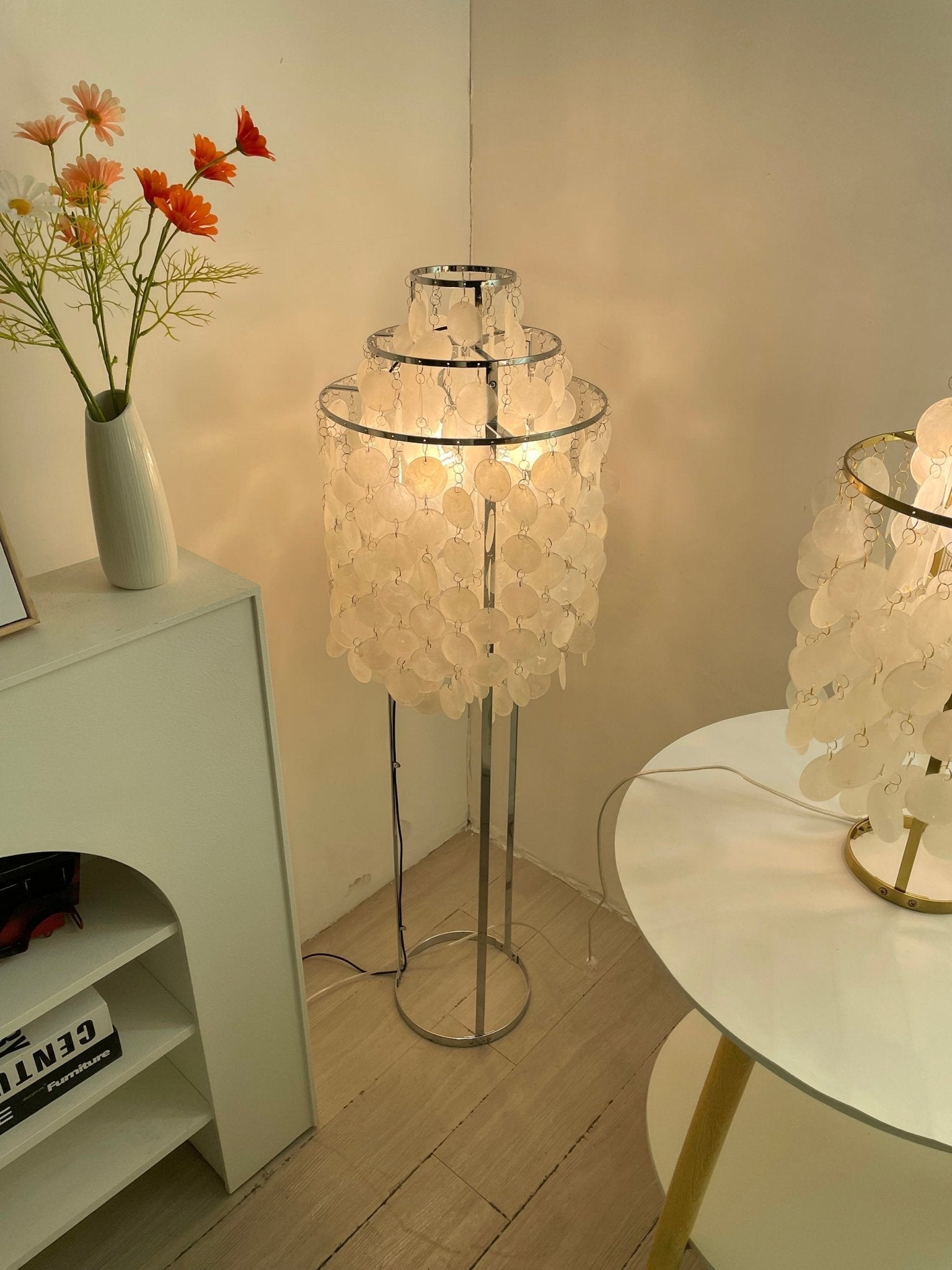 Wern Glam Glass Floor Lamp-Neutral Decor