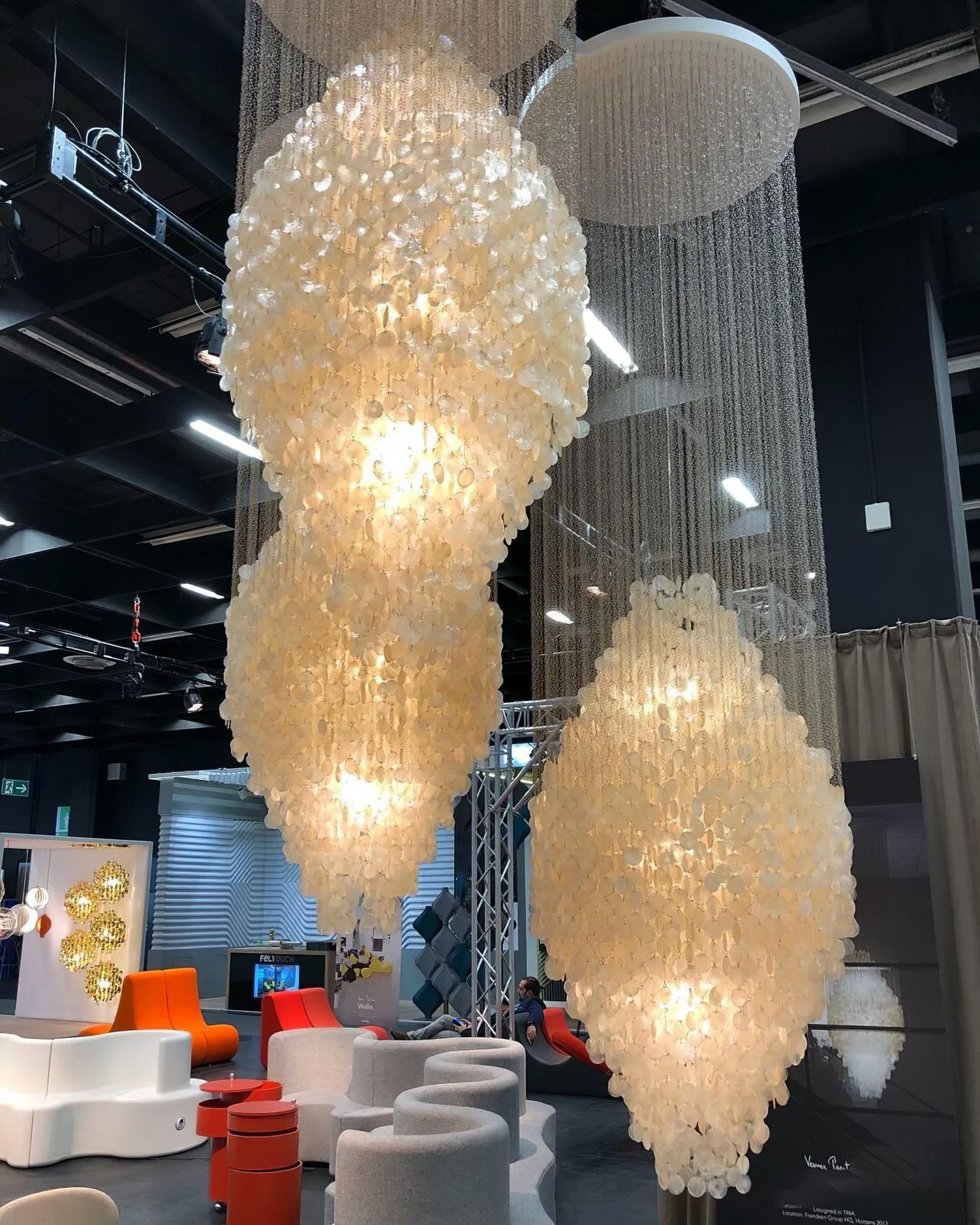 Neloza Coastal Shell Pendant Light-Neutral Decor