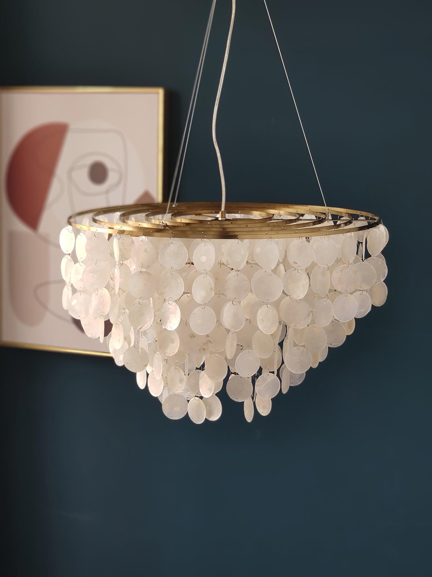 Esileth Postmodern Luxury Shell Wind Chime Chandelier-Neutral Decor