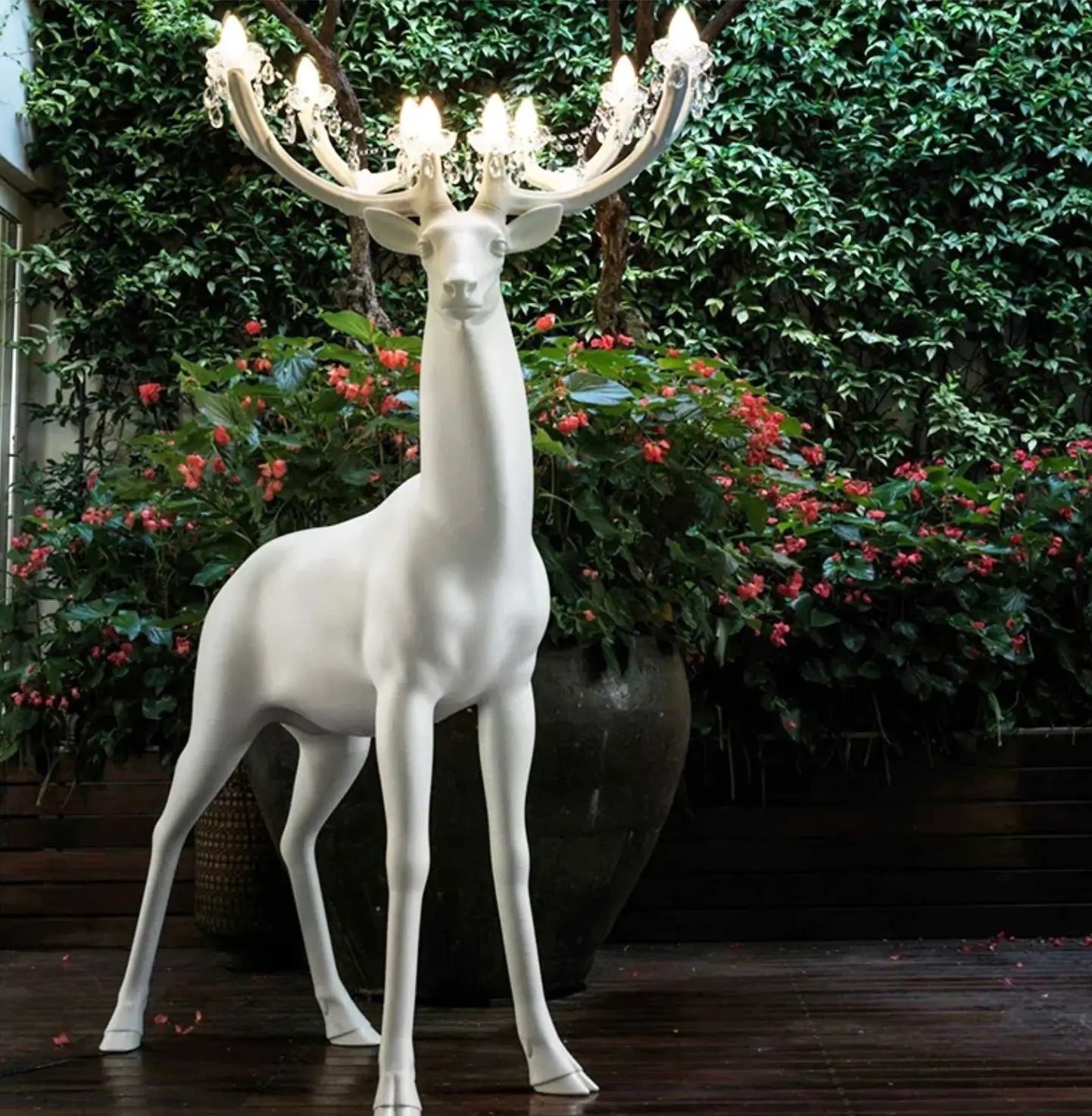 Lixor Floor Lamp Deer Figure Playful Artistic-Neutral Decor