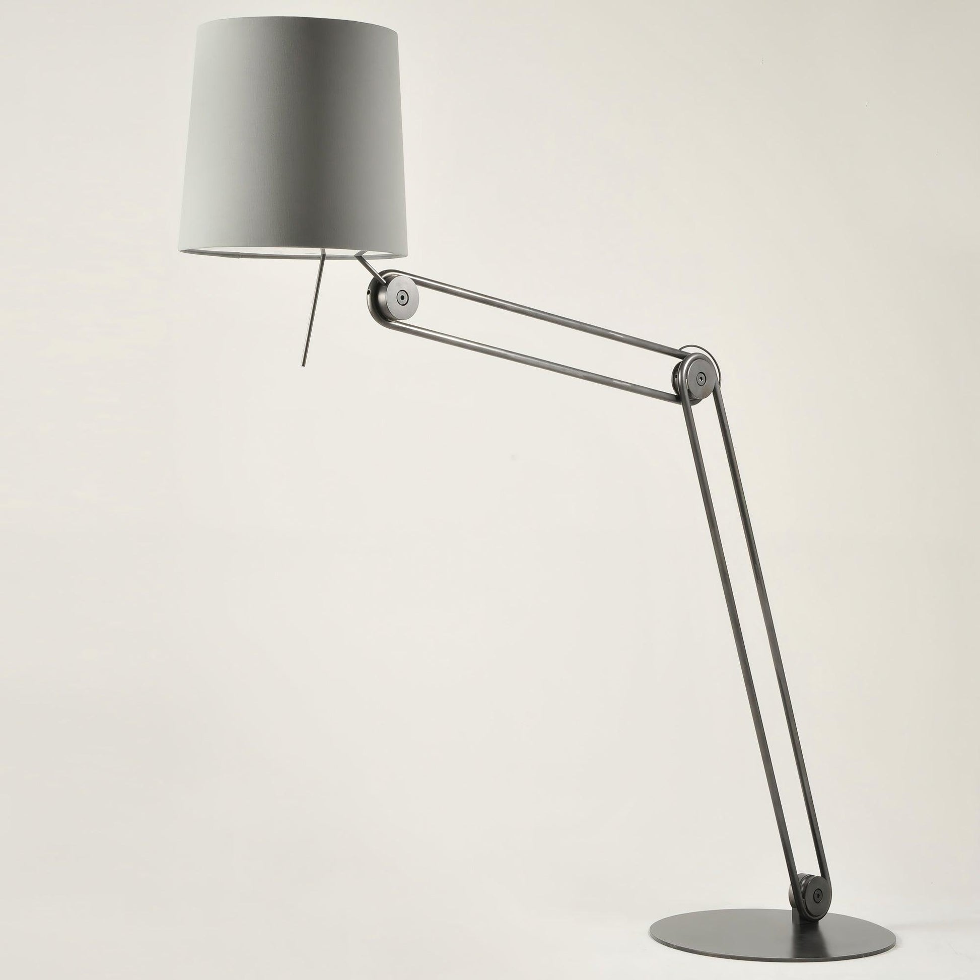 Zarina Minimalist Fabric Floor Lamp-Neutral Decor