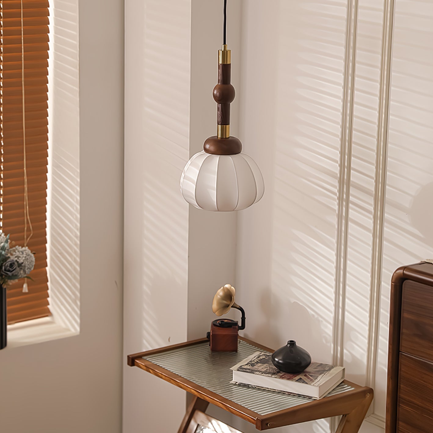 Livenor Silk & Wood Scandinavian Pendant Lamp-Neutral Decor