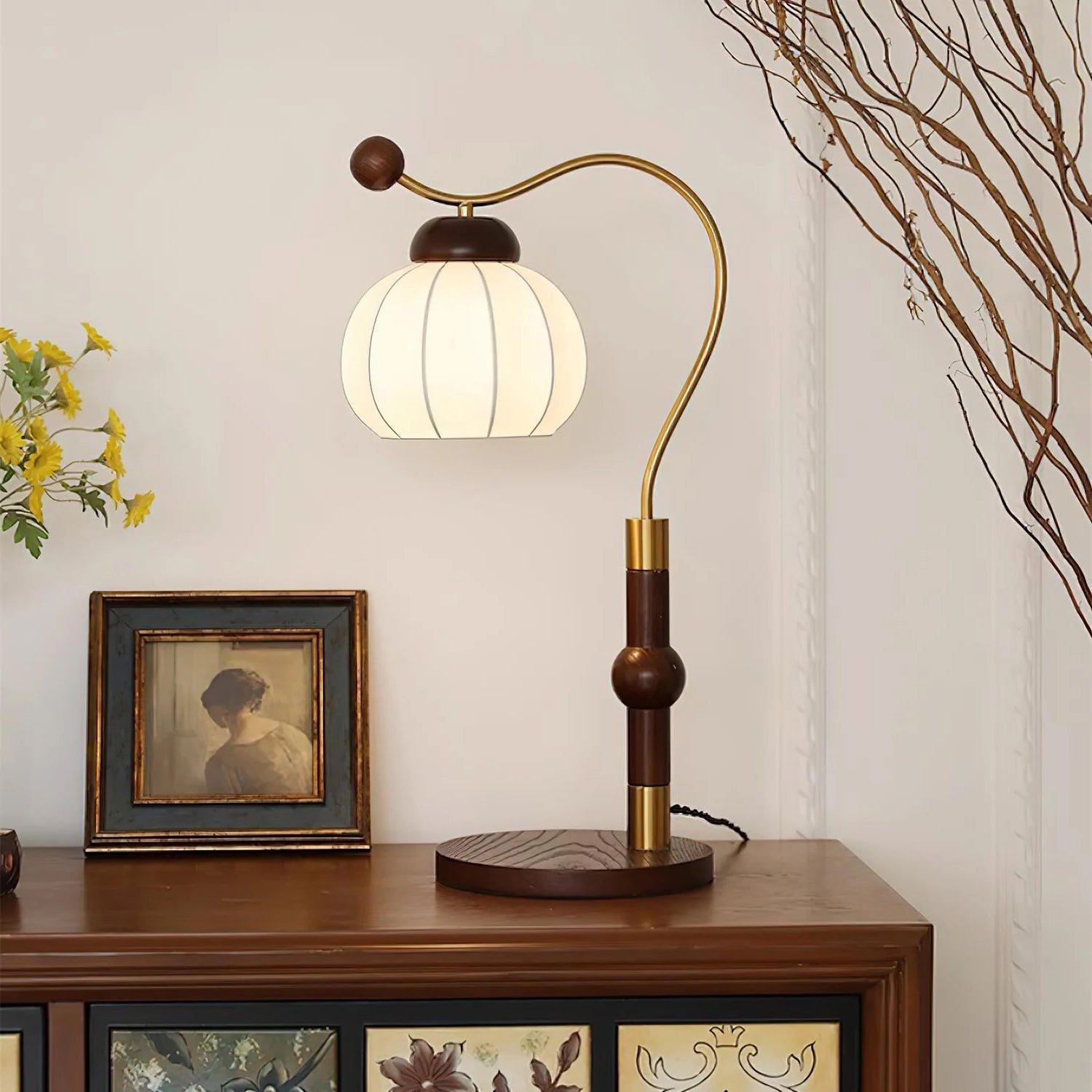 Zyran Silk Wood Retro Table Lamp-Neutral Decor