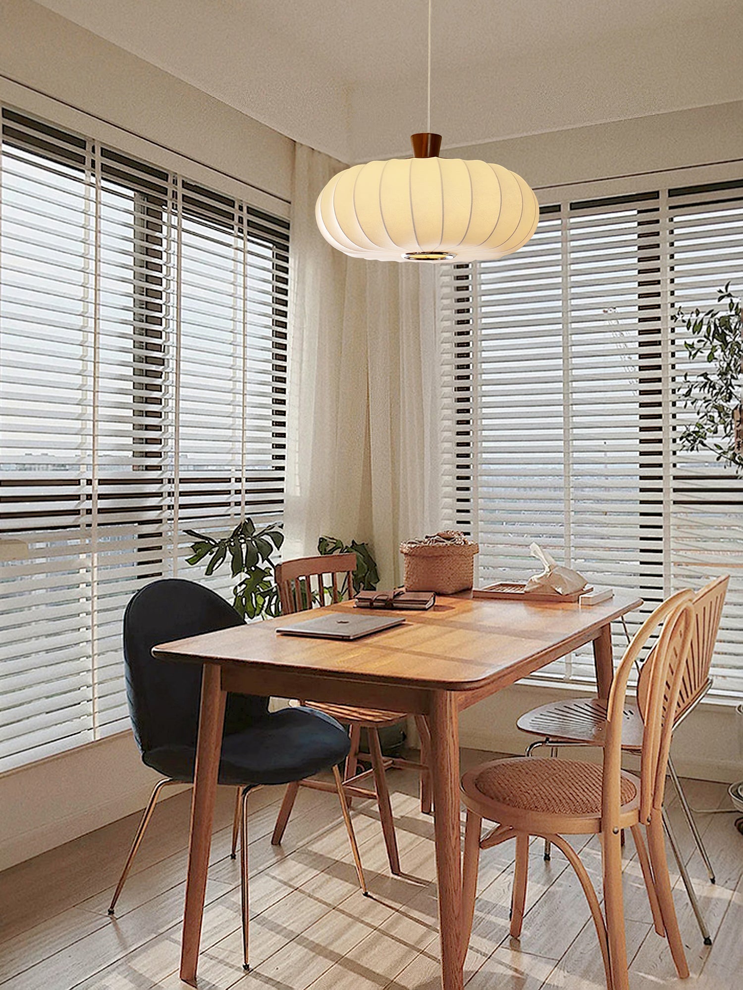 Arixo Silk Wood Retro Pendant Light-Neutral Decor