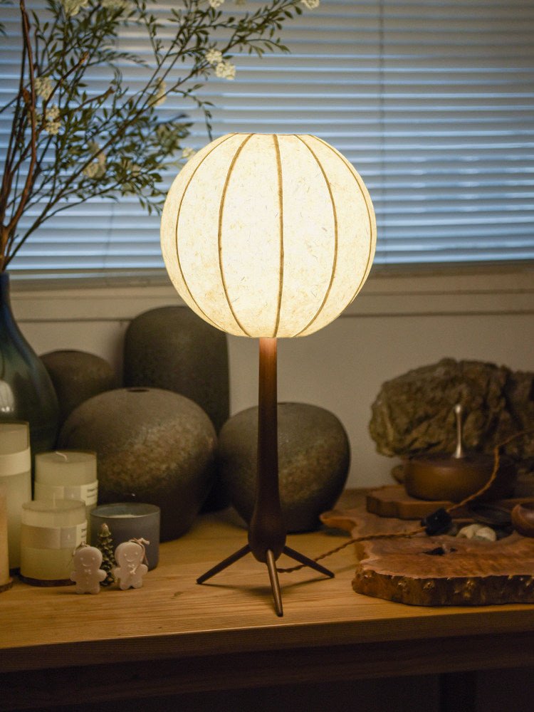 Luna Table Lamp