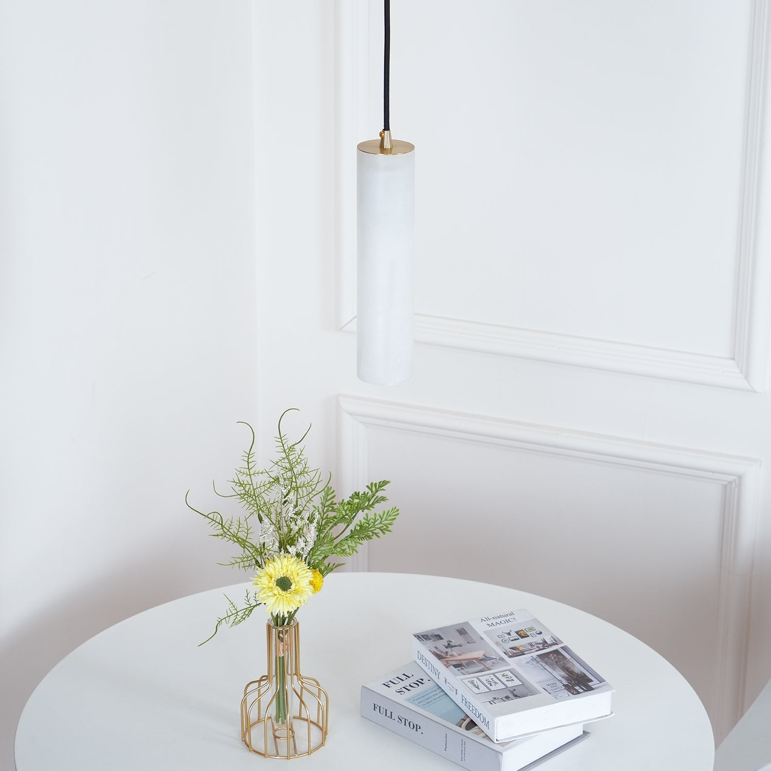 Lunexi Cluster Alabaster Pendant Light-Neutral Decor