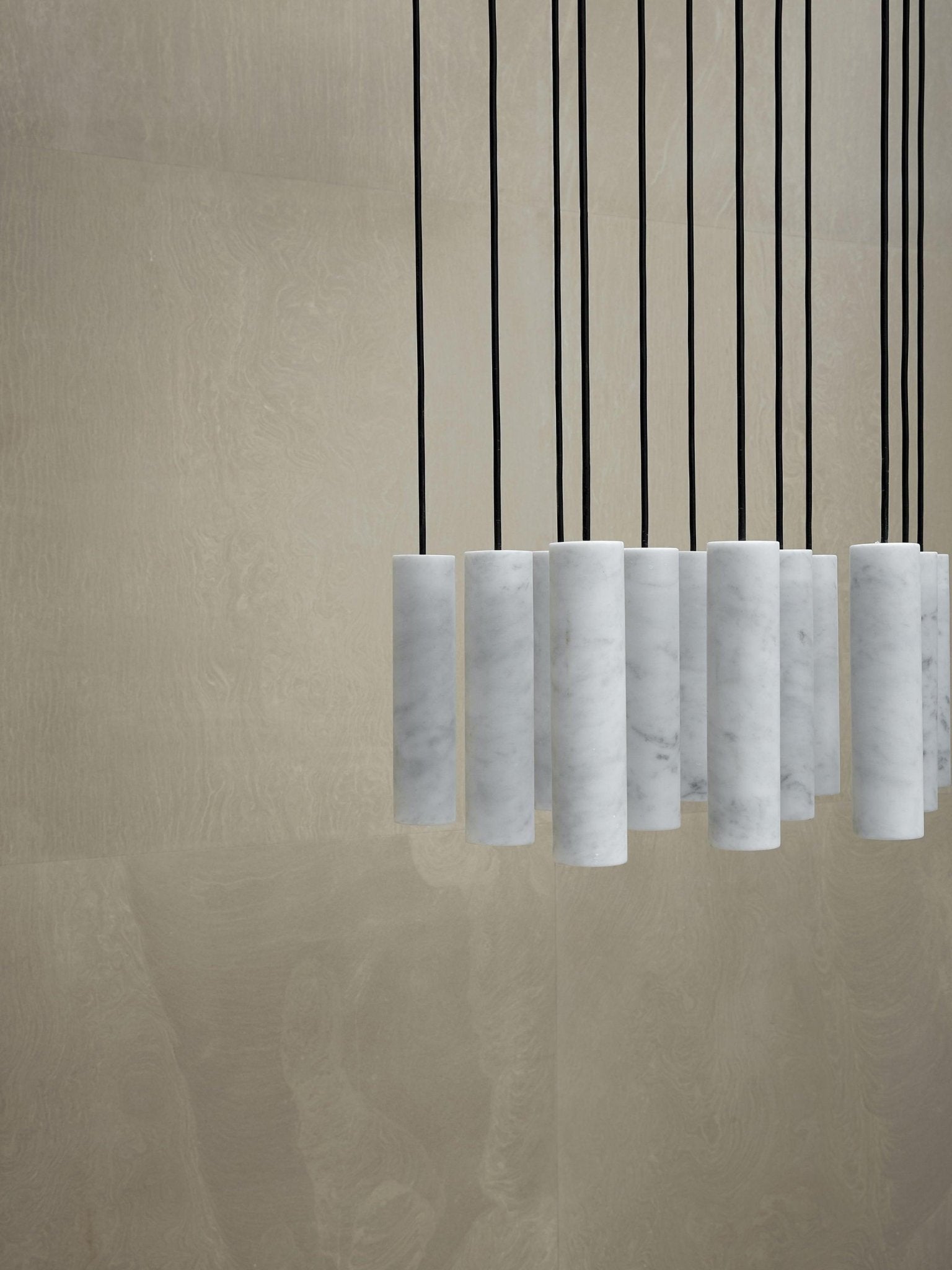 Lunexi Cluster Alabaster Pendant Light-Neutral Decor