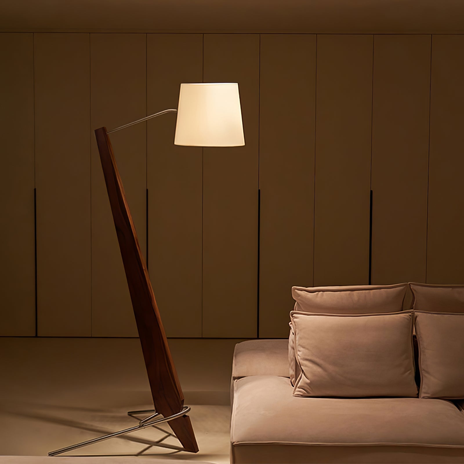Vyran Wood Fabric Floor Lamp-Neutral Decor