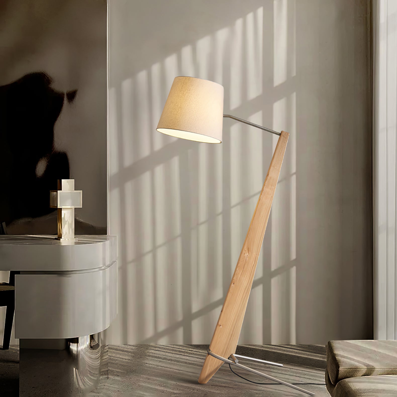 Vyran Wood Fabric Floor Lamp-Neutral Decor