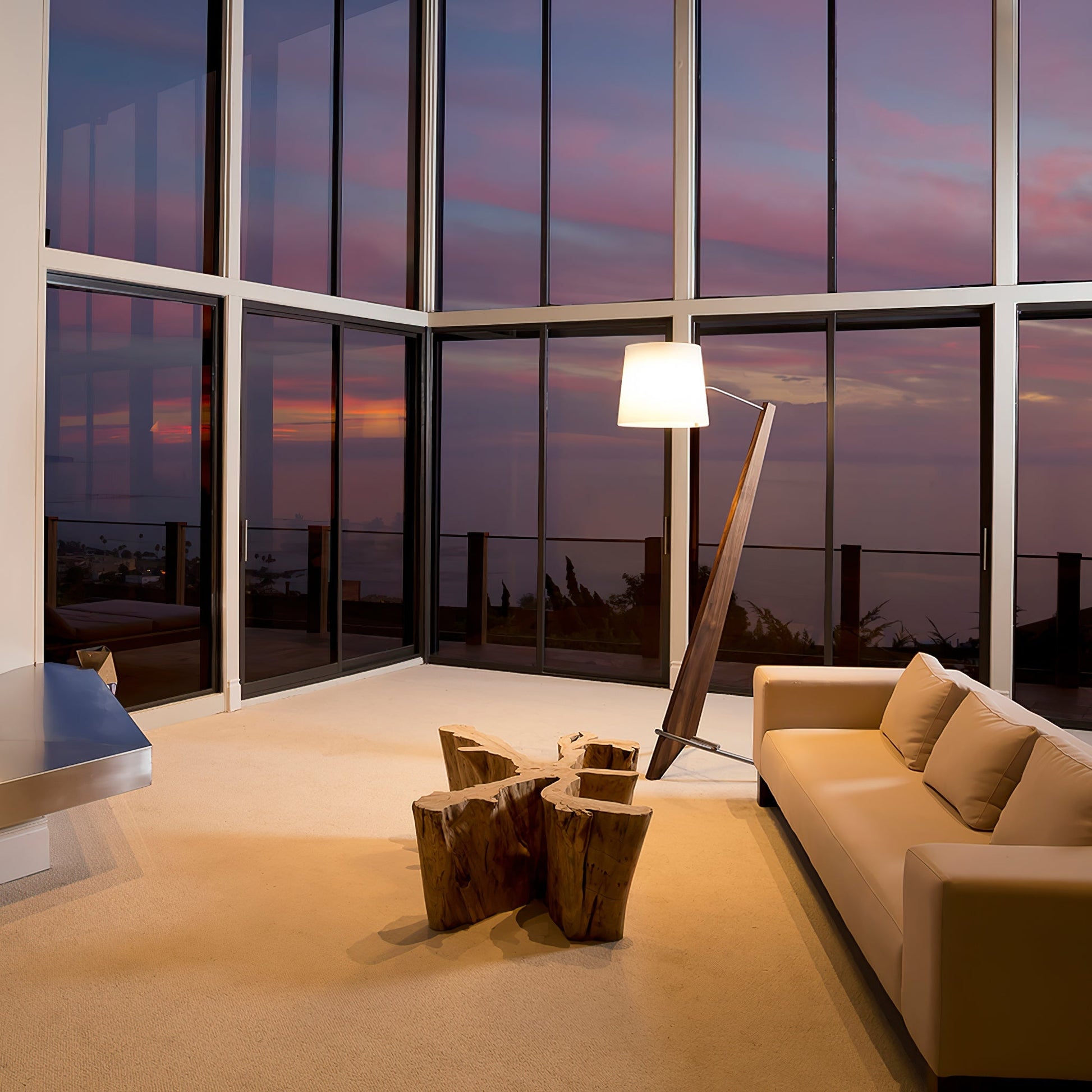 Vyran Wood Fabric Floor Lamp-Neutral Decor