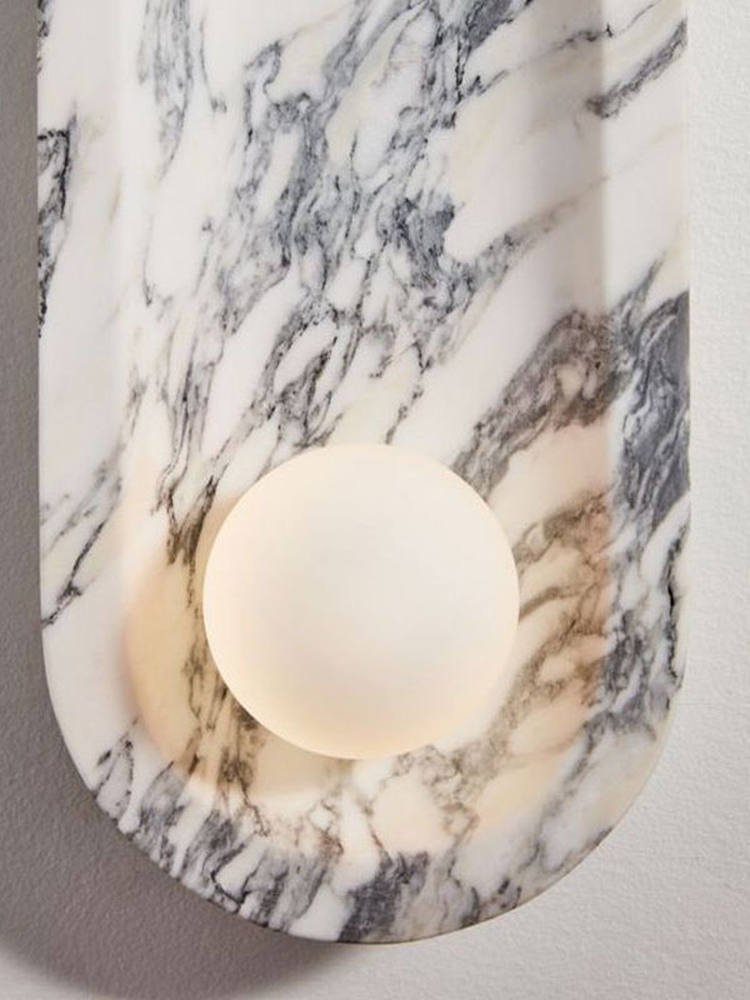 Pith Elegant Metal Wall Lamp-Neutral Decor