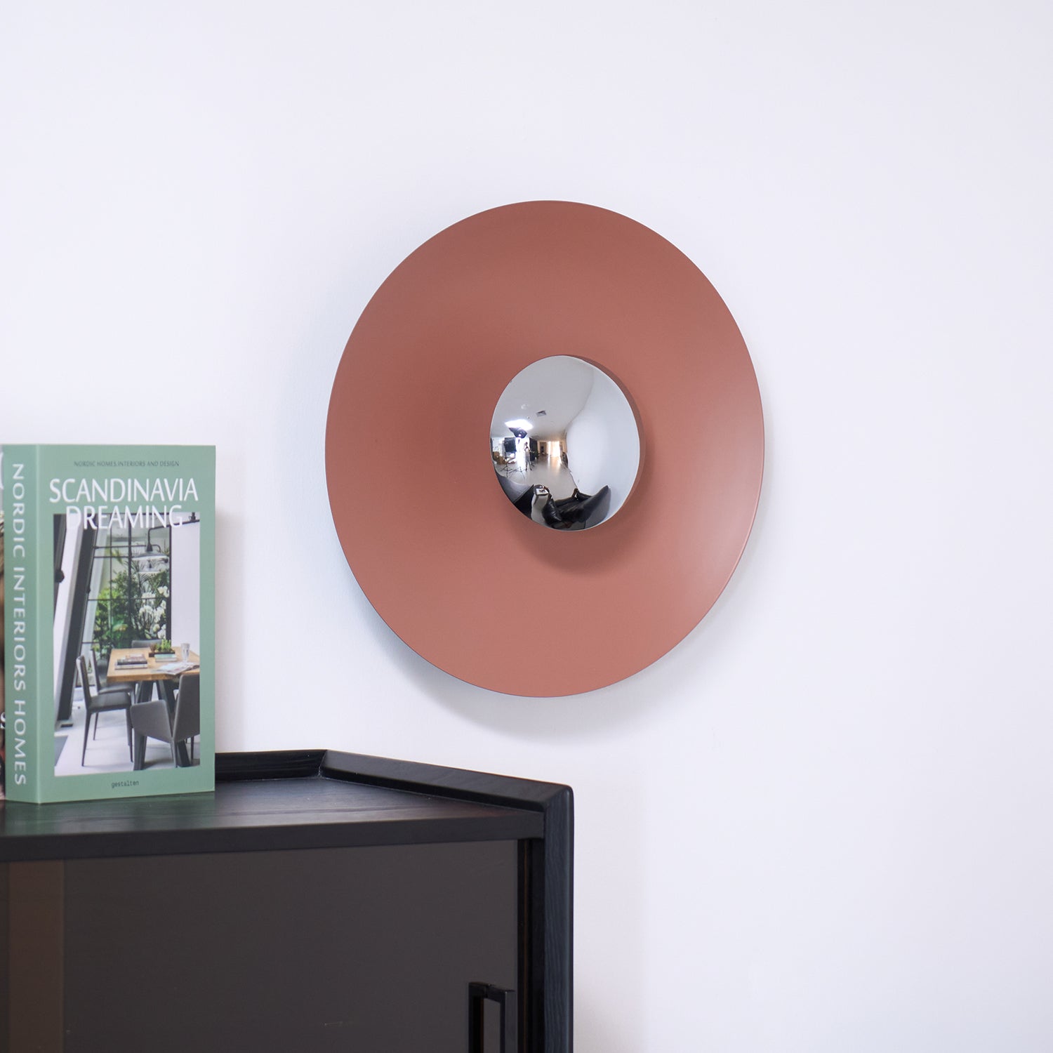 Xevan Elegance Simplicity Glow Wall Light-Neutral Decor
