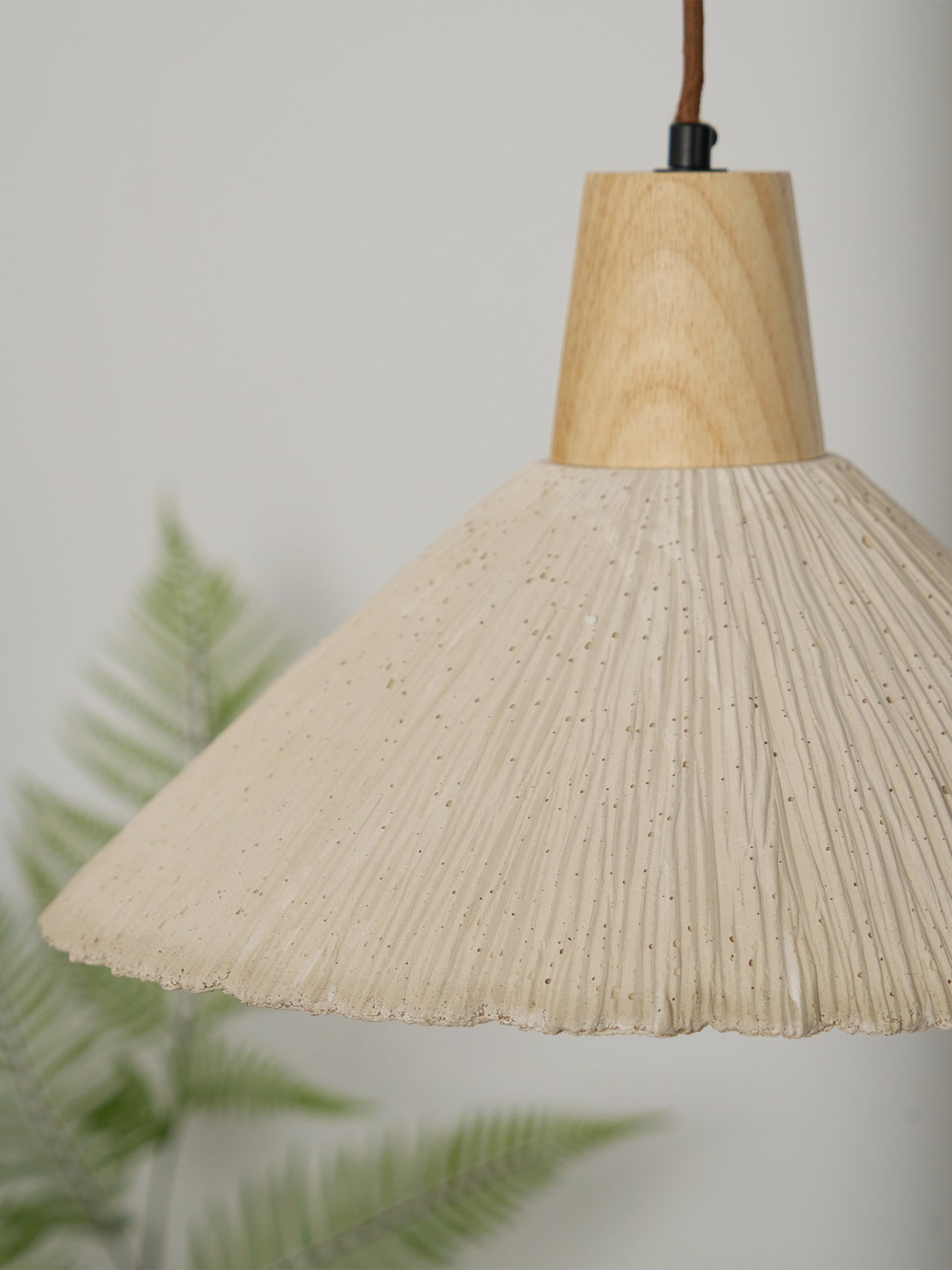 Lirixon Pendant Lamp Concrete Pleated-Neutral Decor