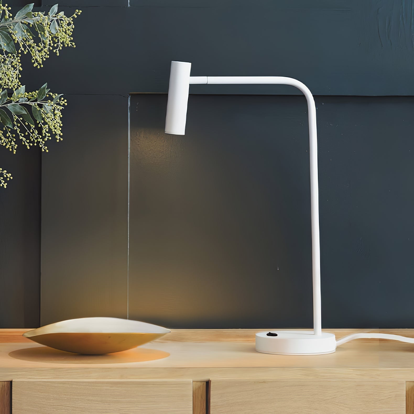 Lumice Miniamlist Table Lamp-Neutral Decor