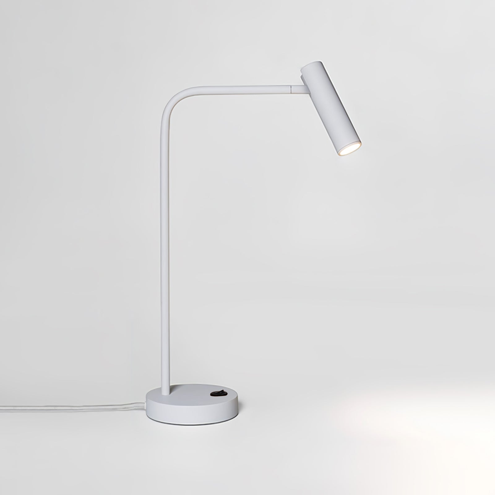 Lumice Miniamlist Table Lamp-Neutral Decor