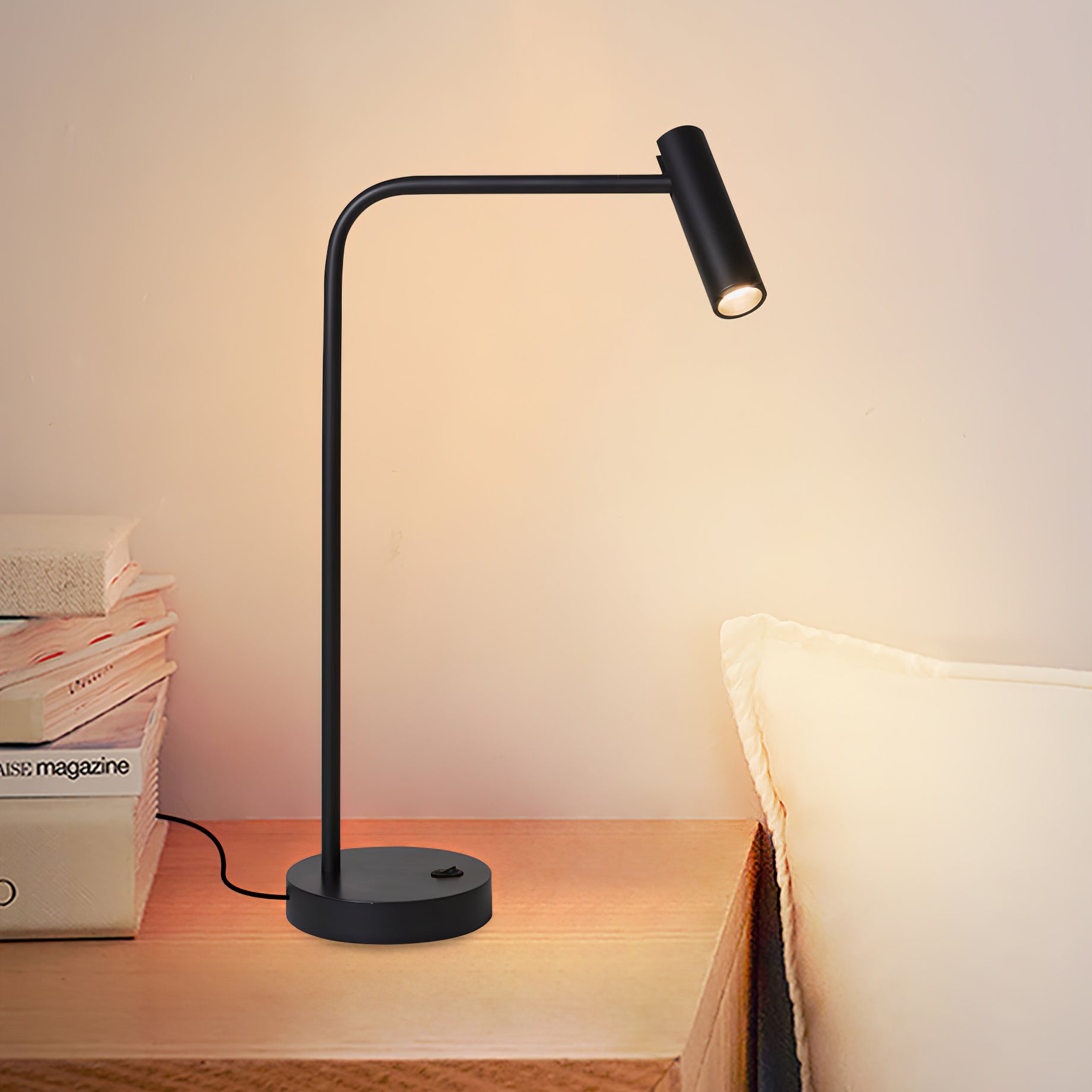 Lumice Miniamlist Table Lamp-Neutral Decor