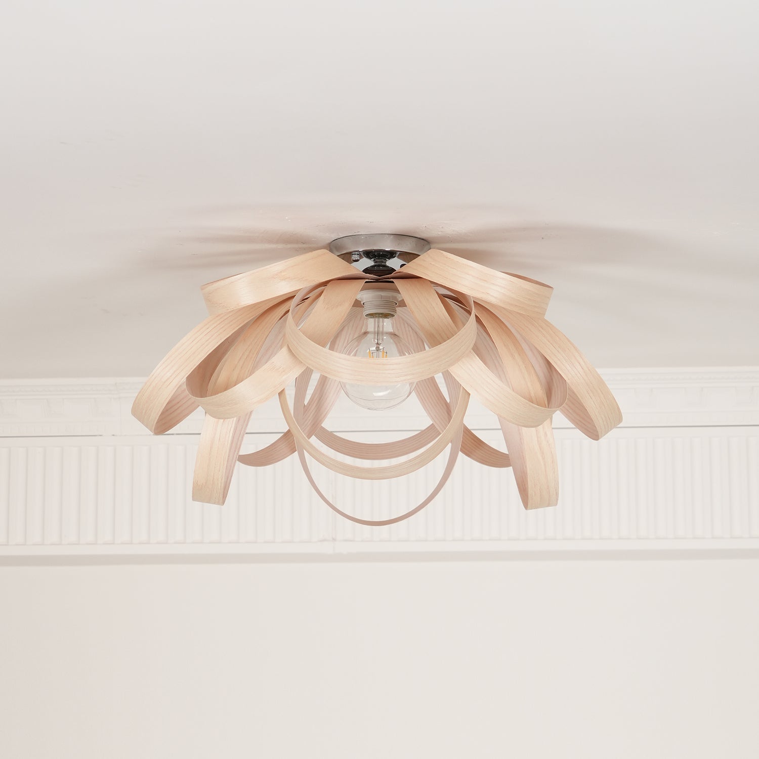 Veylo Wooden Ribbon Ceiling Lamp