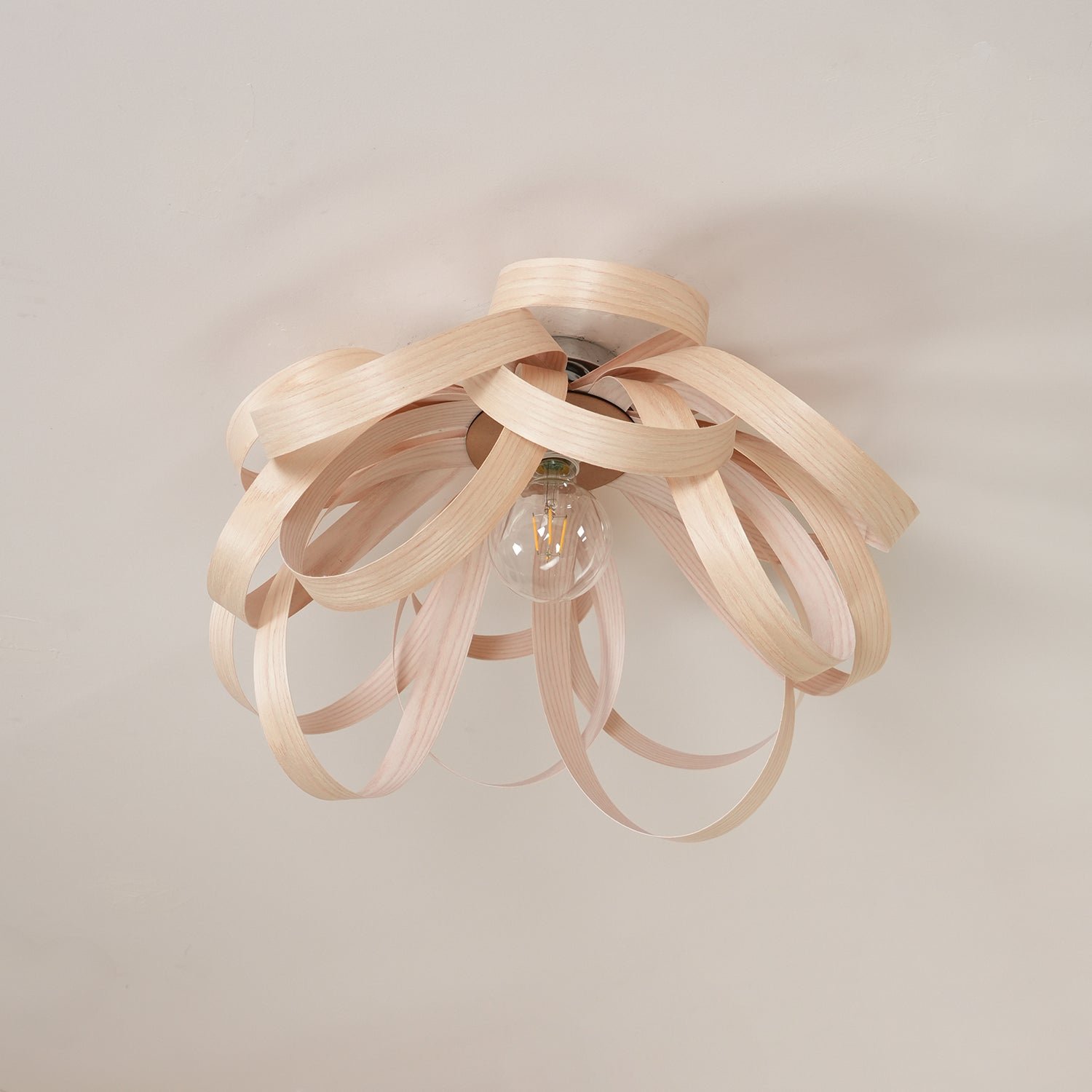 Veylo Wooden Ribbon Ceiling Lamp