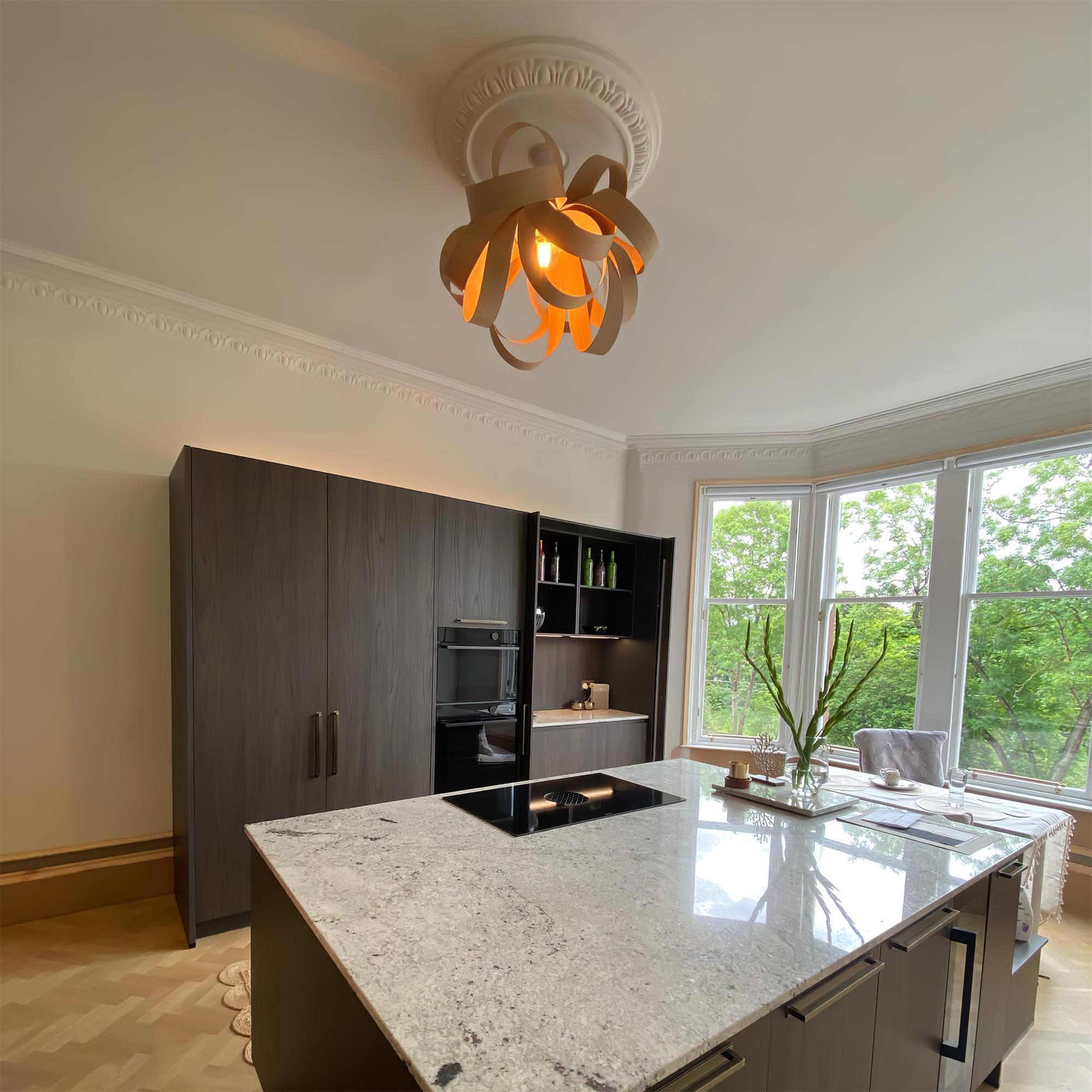 Veylo Wooden Ribbon Ceiling Lamp