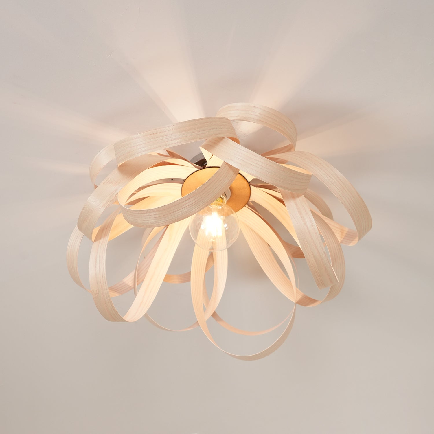 Veylo Wooden Ribbon Ceiling Lamp