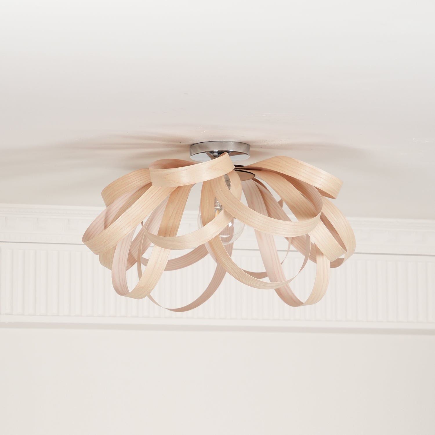 Veylo Wooden Ribbon Ceiling Lamp