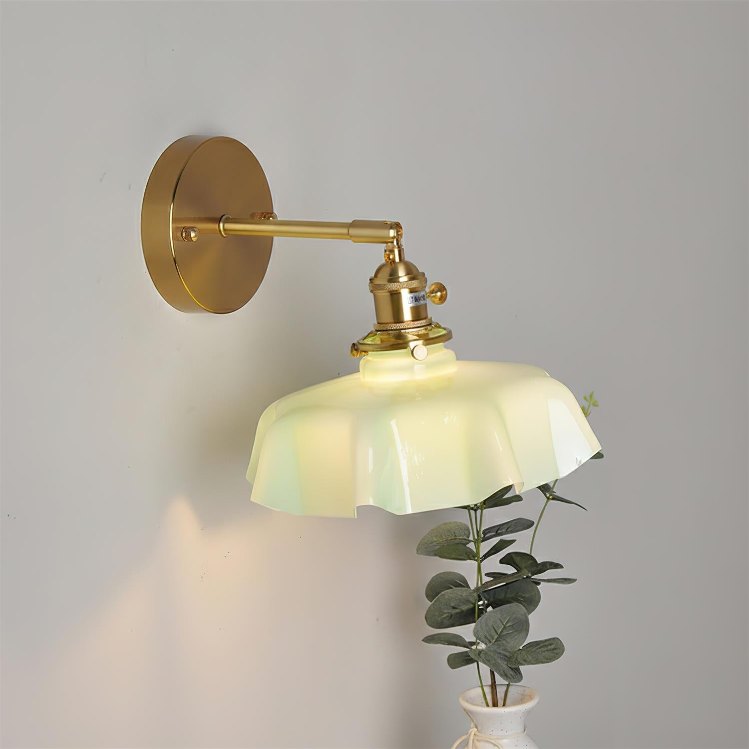 Coralie Ripple Wall Lamp