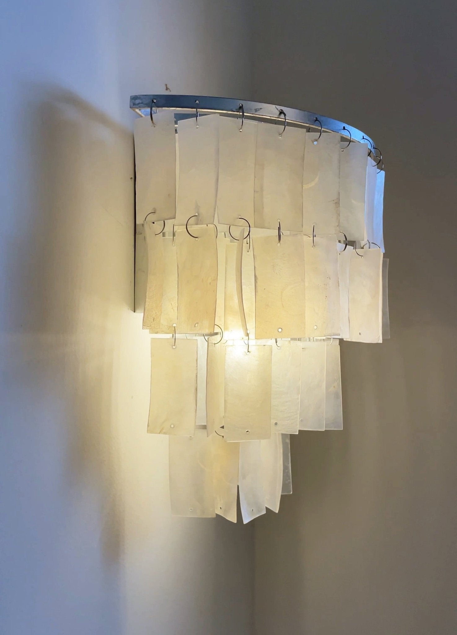 Vidoros Postmodern Luxury Shell Tiered Wall Lamp-Neutral Decor