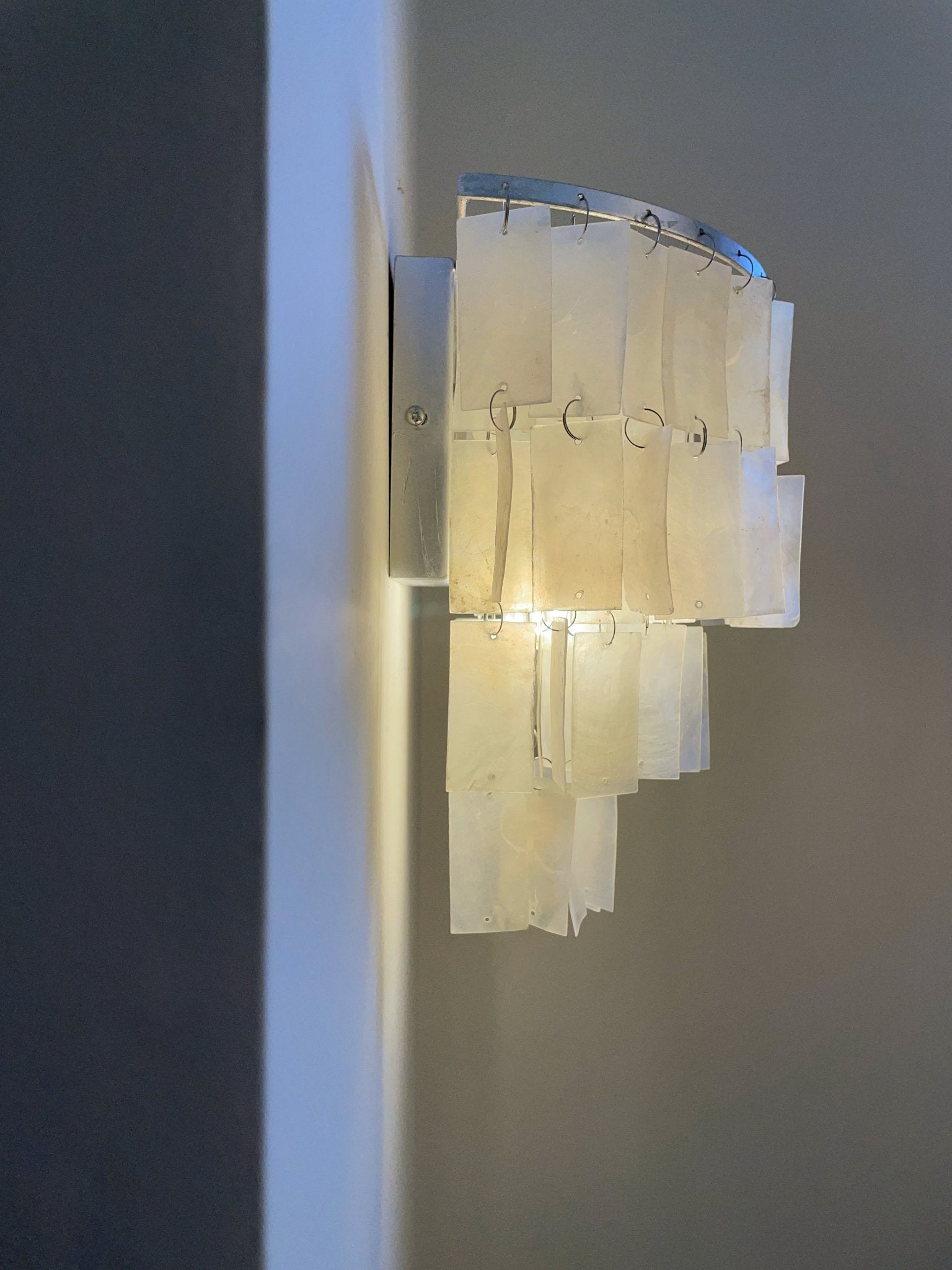 Vidoros Postmodern Luxury Shell Tiered Wall Lamp-Neutral Decor