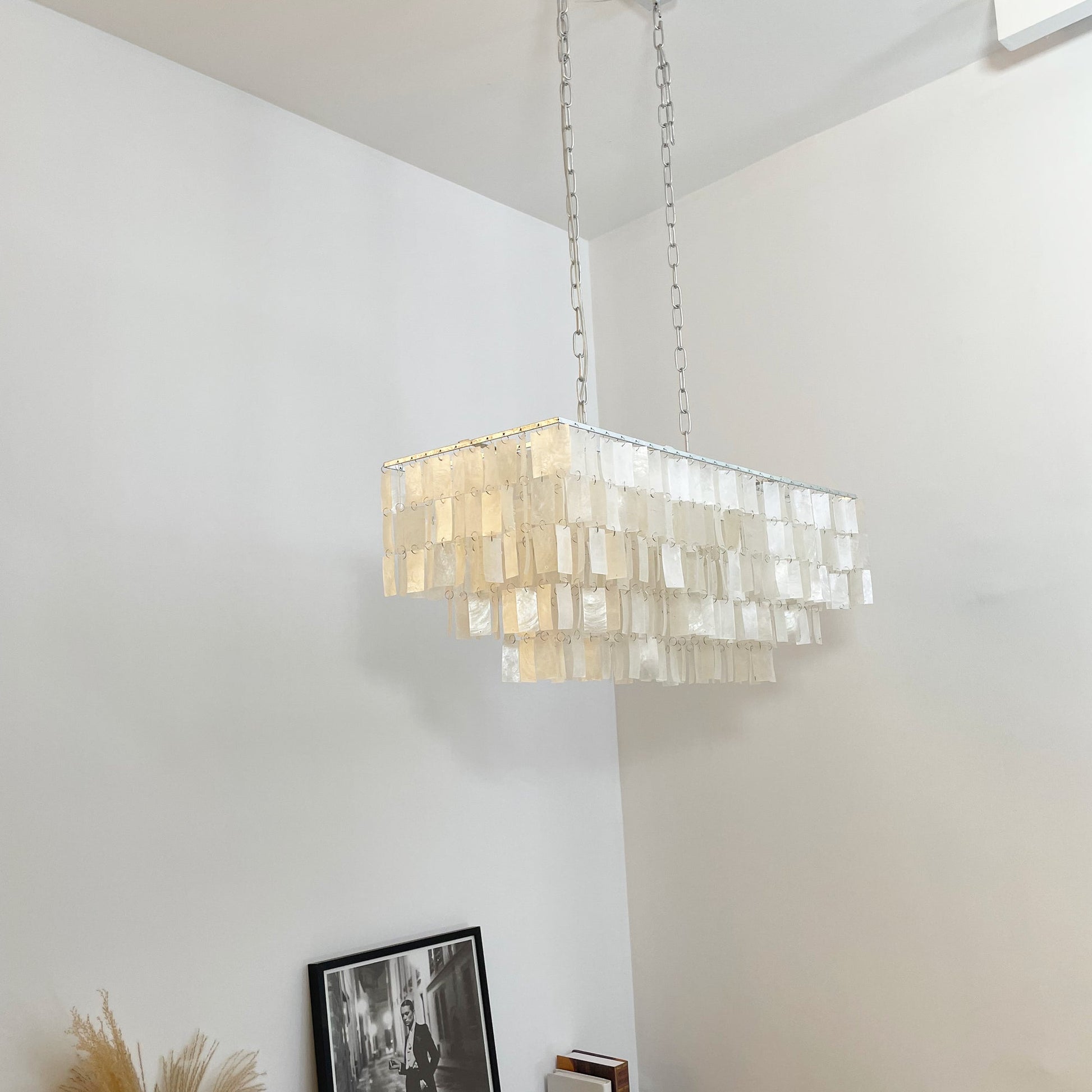 Olive Luxury Pendant Light-Neutral Decor