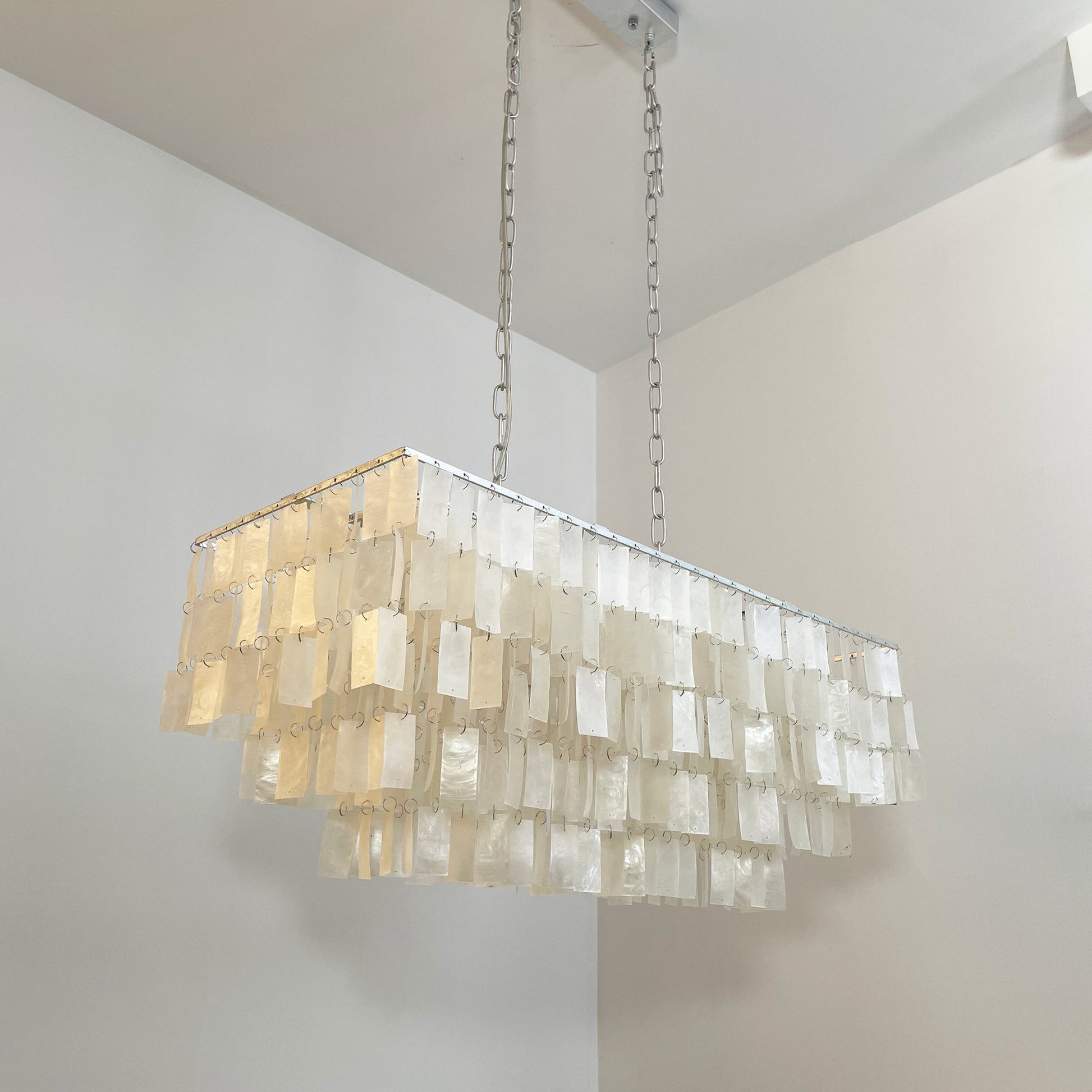 Olive Luxury Pendant Light-Neutral Decor