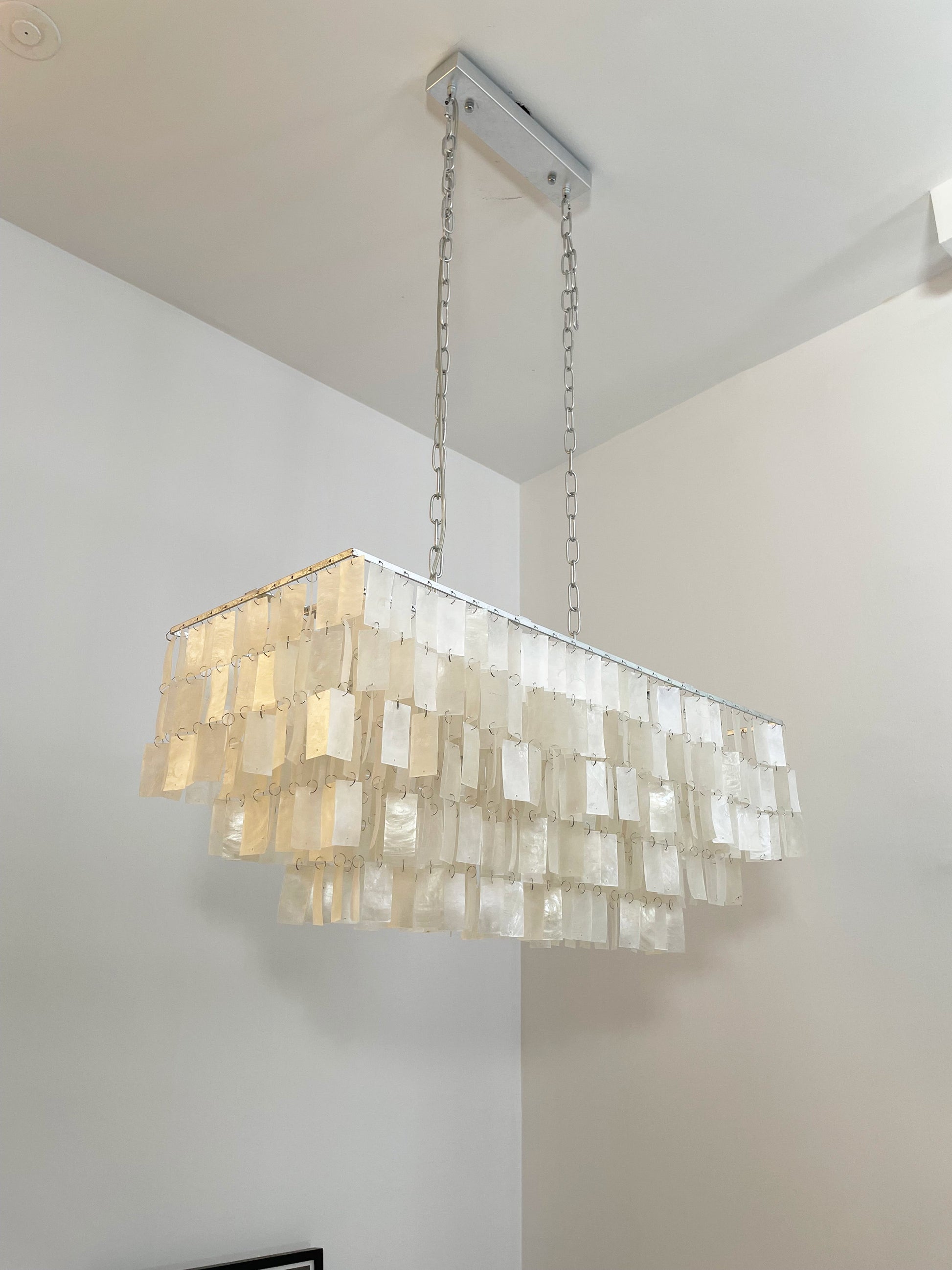 Olive Luxury Pendant Light-Neutral Decor