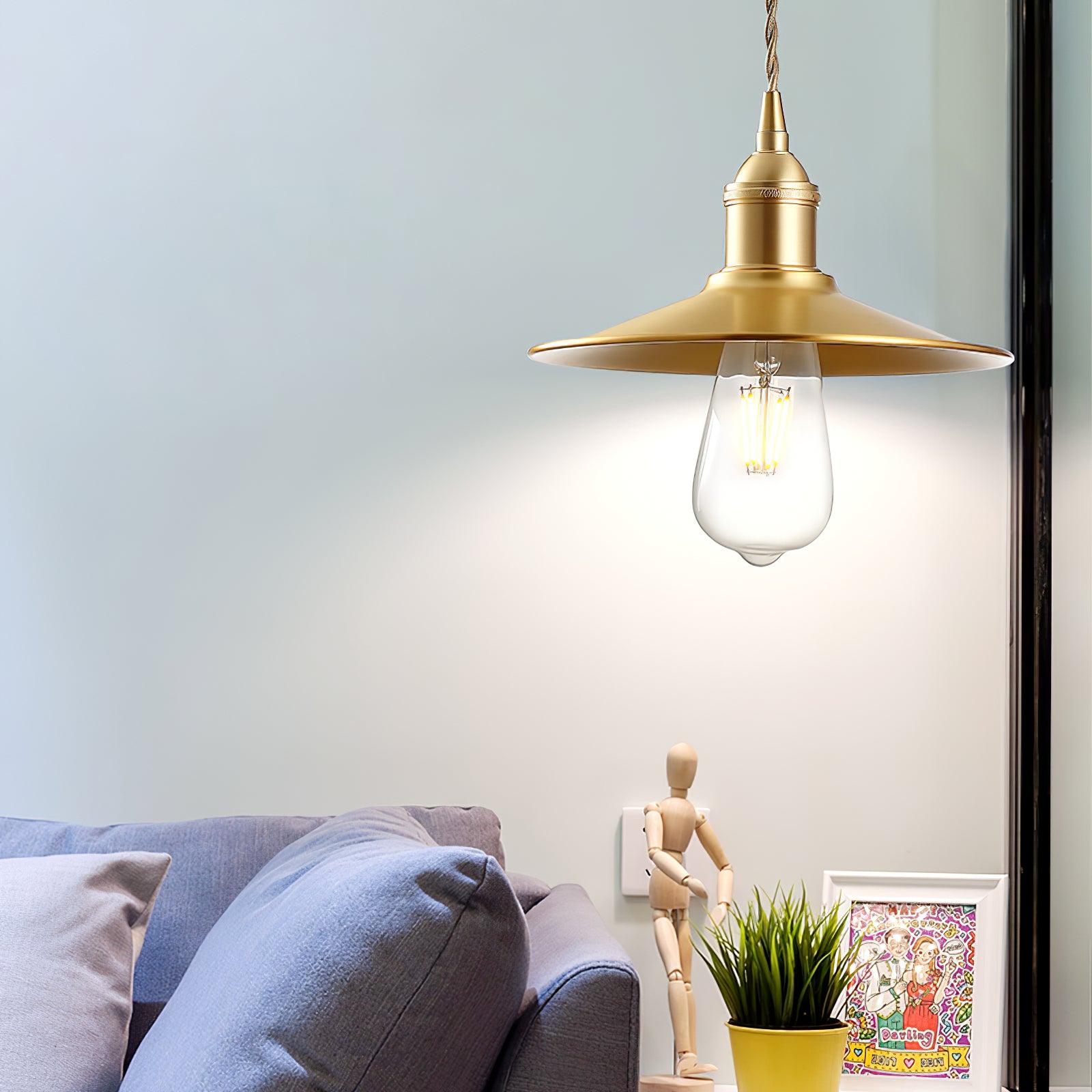 Verona Brass Pendant Lamp-Neutral Decor