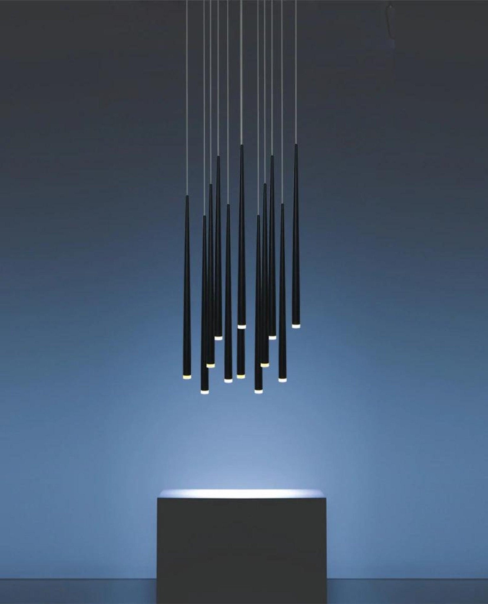 Reveno Chandelier Slender Black Minimalist-Neutral Decor