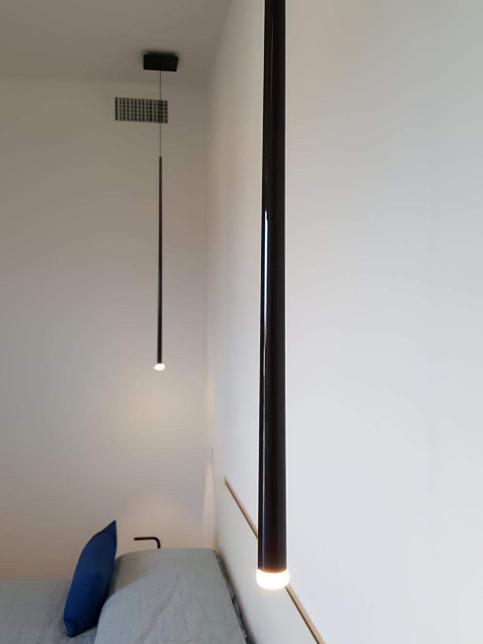 Reveno Chandelier Slender Black Minimalist-Neutral Decor