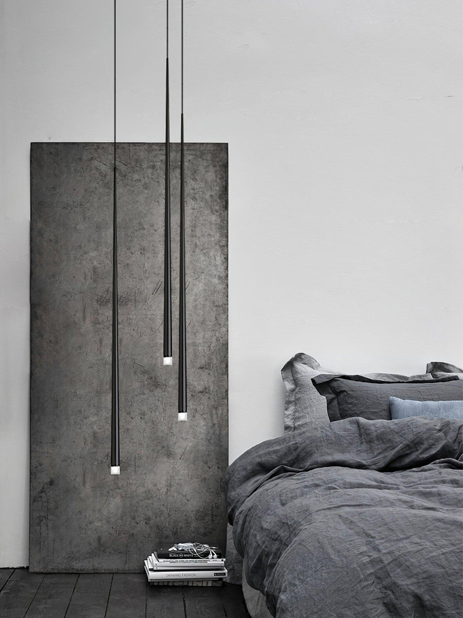 Reveno Chandelier Slender Black Minimalist-Neutral Decor