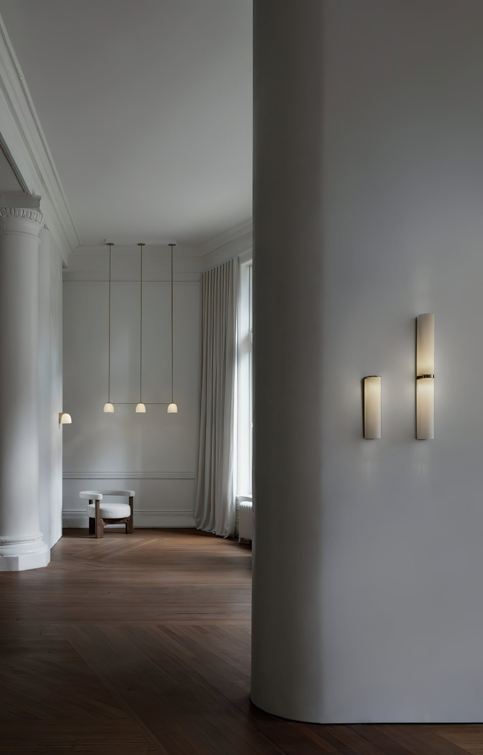 Liora Glass Wall Lamp